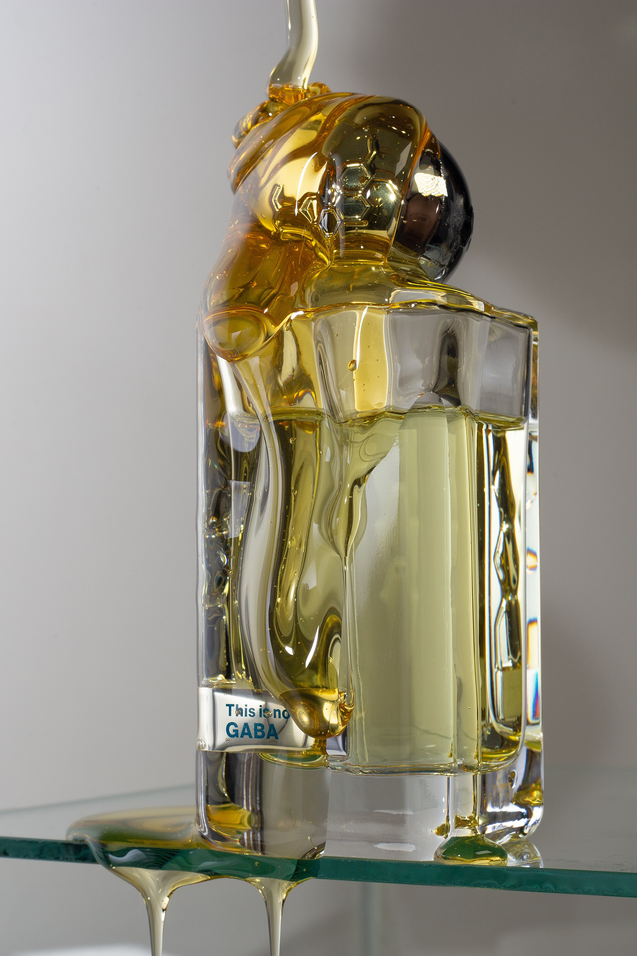 Парфюм Hormone Paris Gaba. Фотограф для различных событий, проектов, маркетплейсов, сайтов и мероприятий в Екатеринбурге