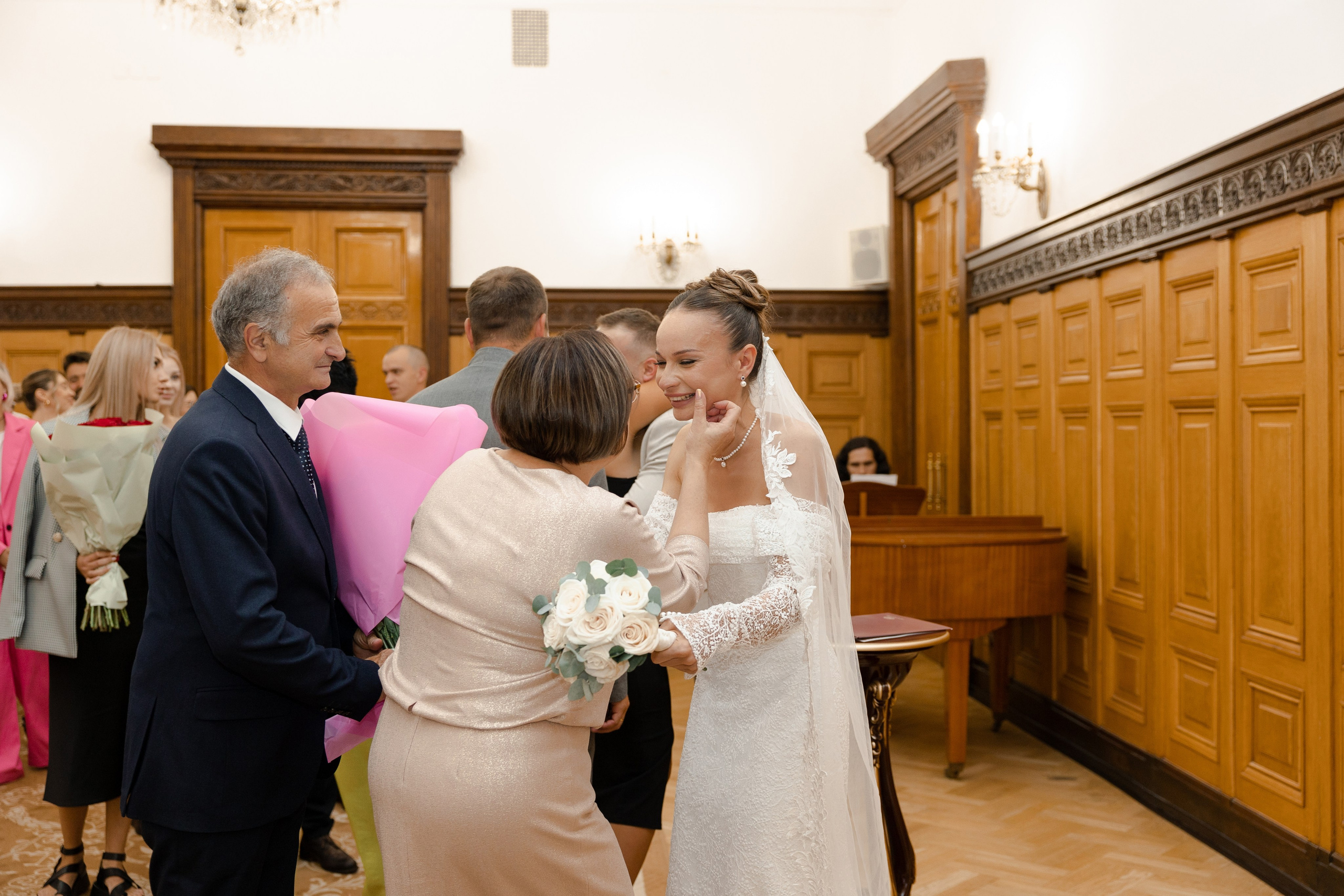 Стильная свадебная фотосессия. Свадебный фотограф в Москве Полина Лелетко