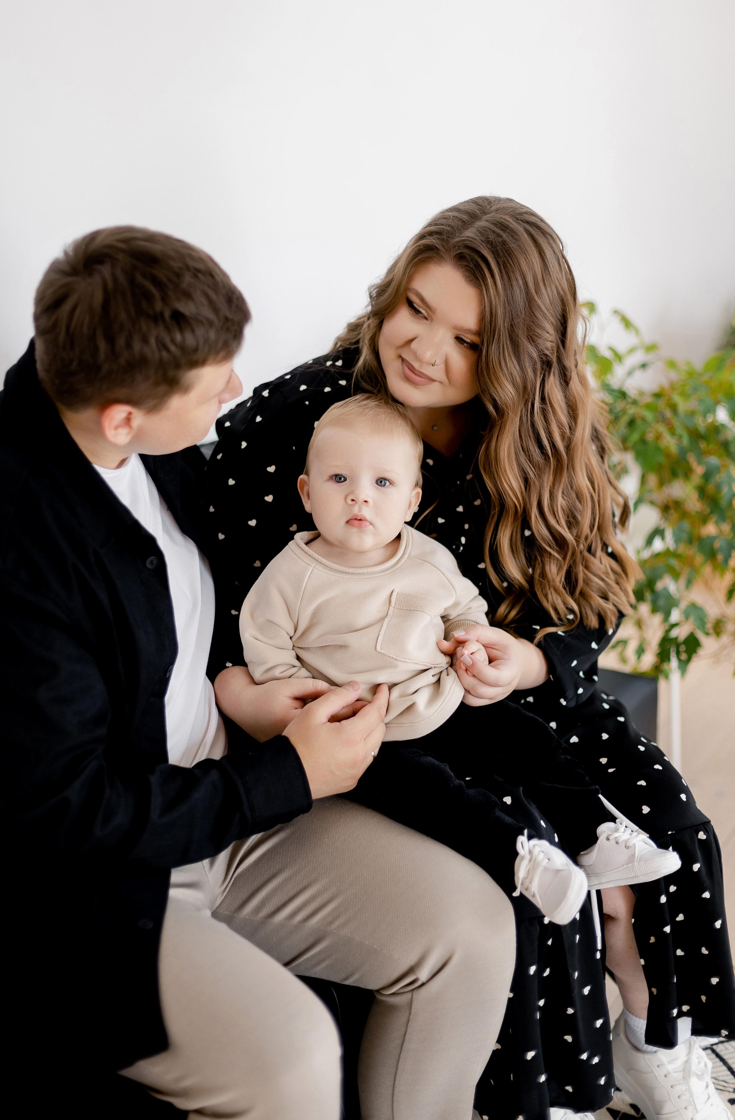 Артём, Олеся и Егорушка. Свадебный и портретный фотограф в Миассе Филиппенко Дарья