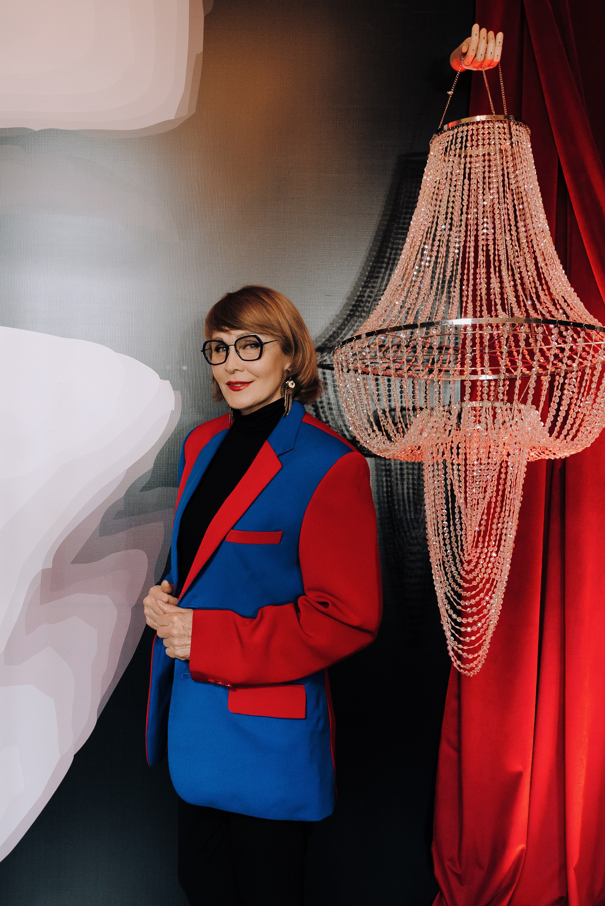 СПЕКТАКЛЬ «ВОЛШЕБНЫЕ ОЧКИ» ОПТИК-ЦЕНТР. Репортажный фотограф Зуев Роман г. Челябинск