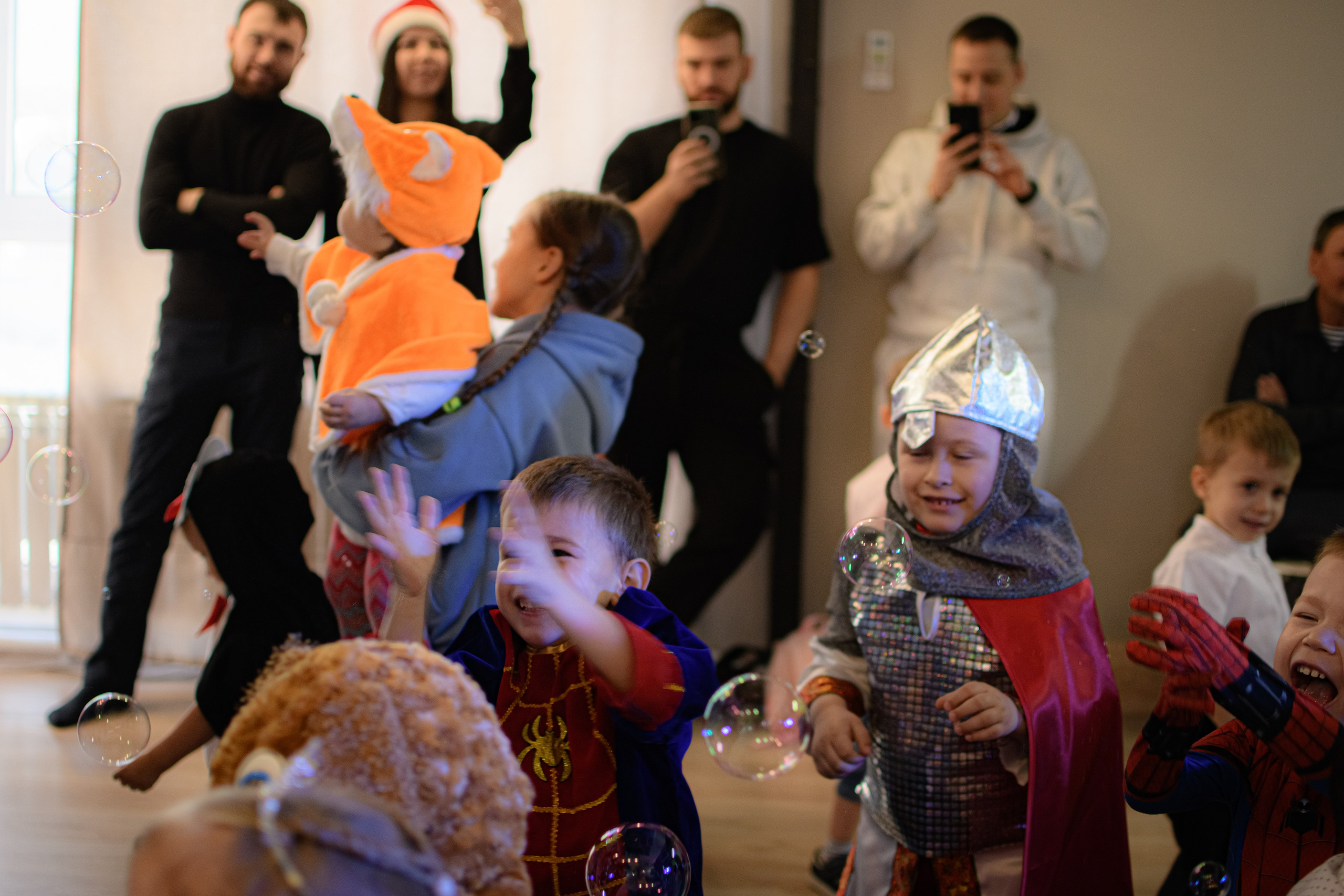 HAPPY NEW YEAR. Photokarish