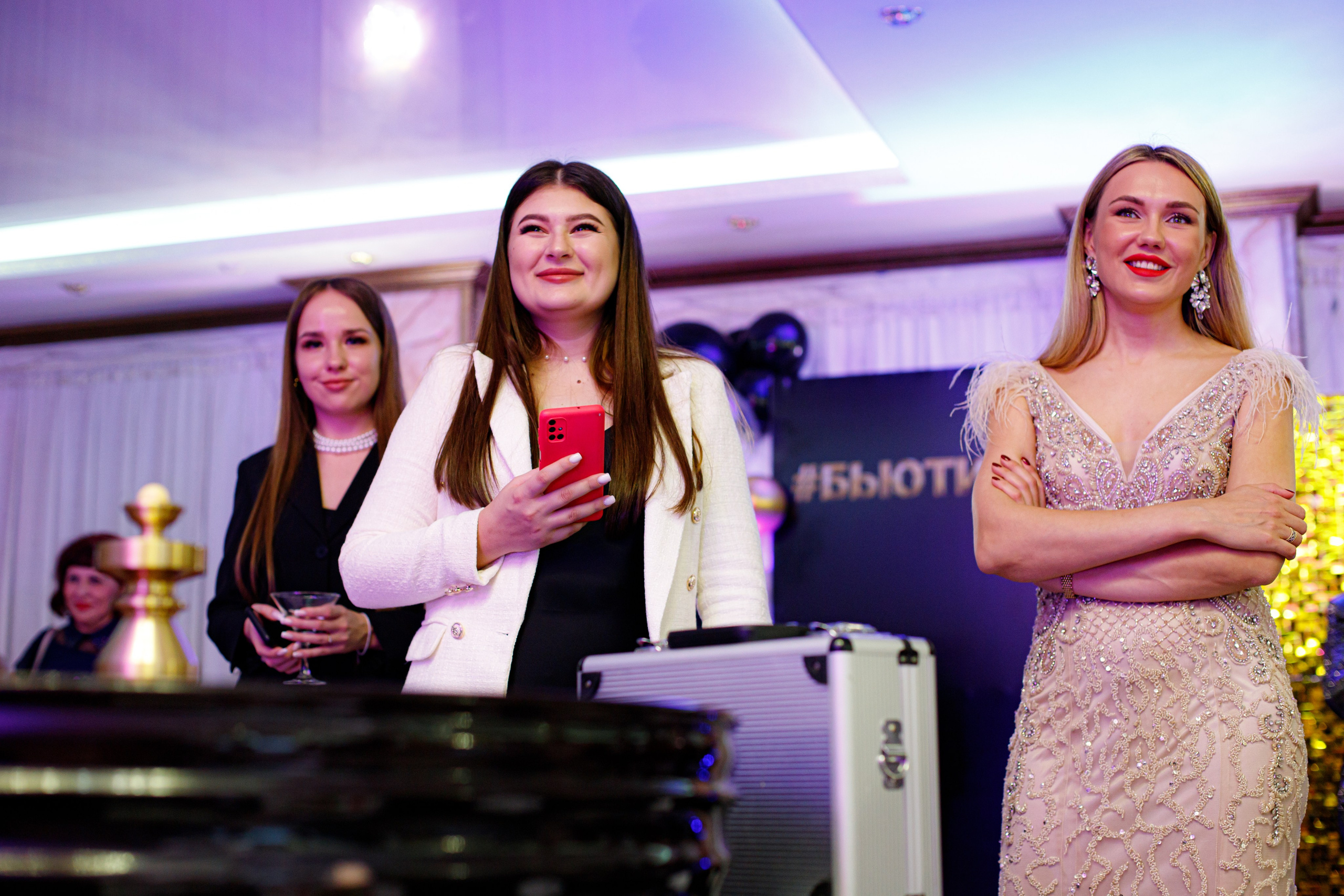 ELOSMED. Photokarish