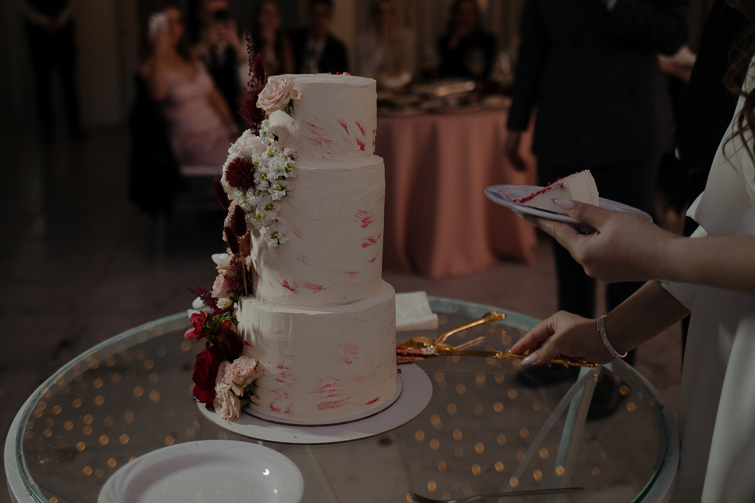 24.08.2024. RETOUCH-HOUSE