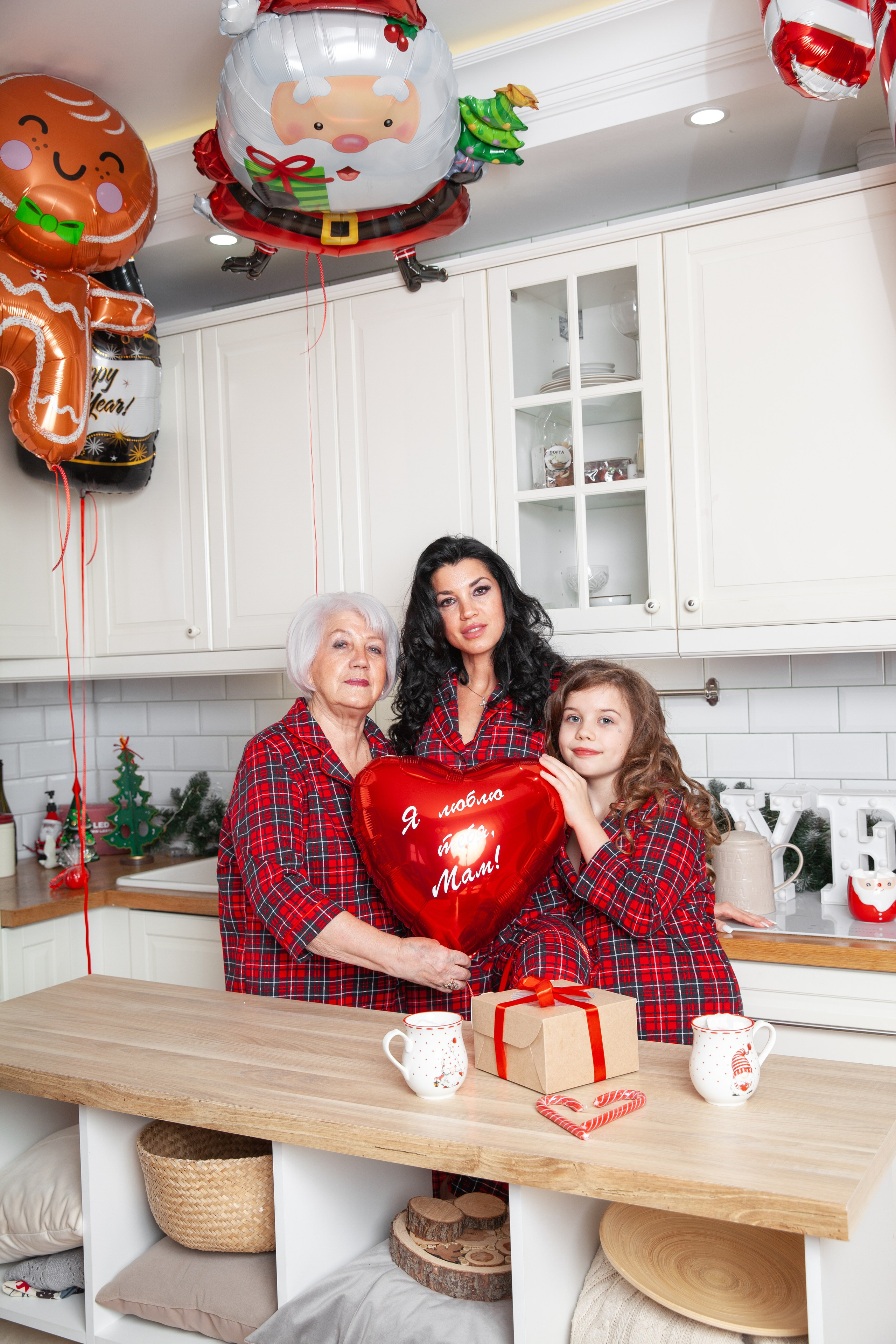 фотосессия с мамаой и бабушкой