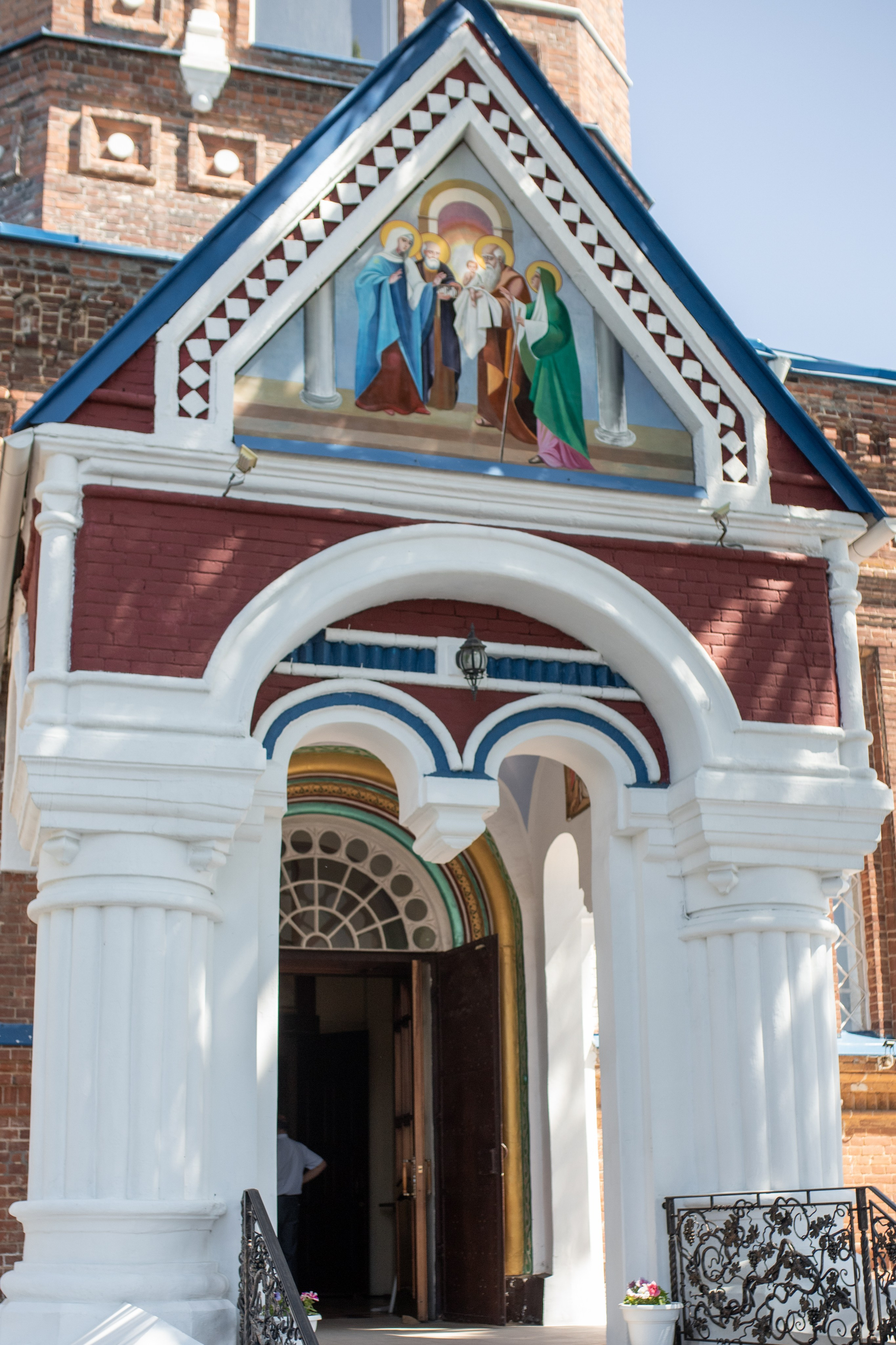 Церковь Сретения Господня. Олеся Семейская свадебный и семейный фотограф в Ростове-на-Дону