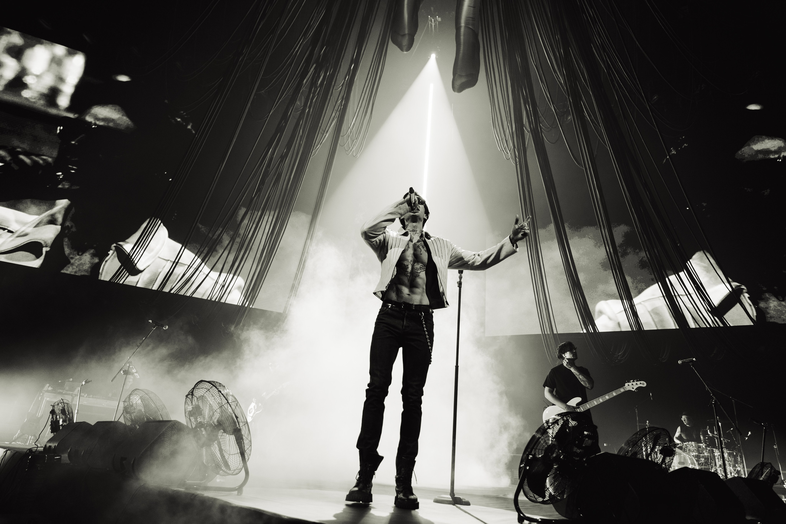 XOLIDAYBOY В ВТБ АРЕНЕ 21.11.25. Концертный и репортажный фотограф в Москве и Санкт-Петербурге Мария