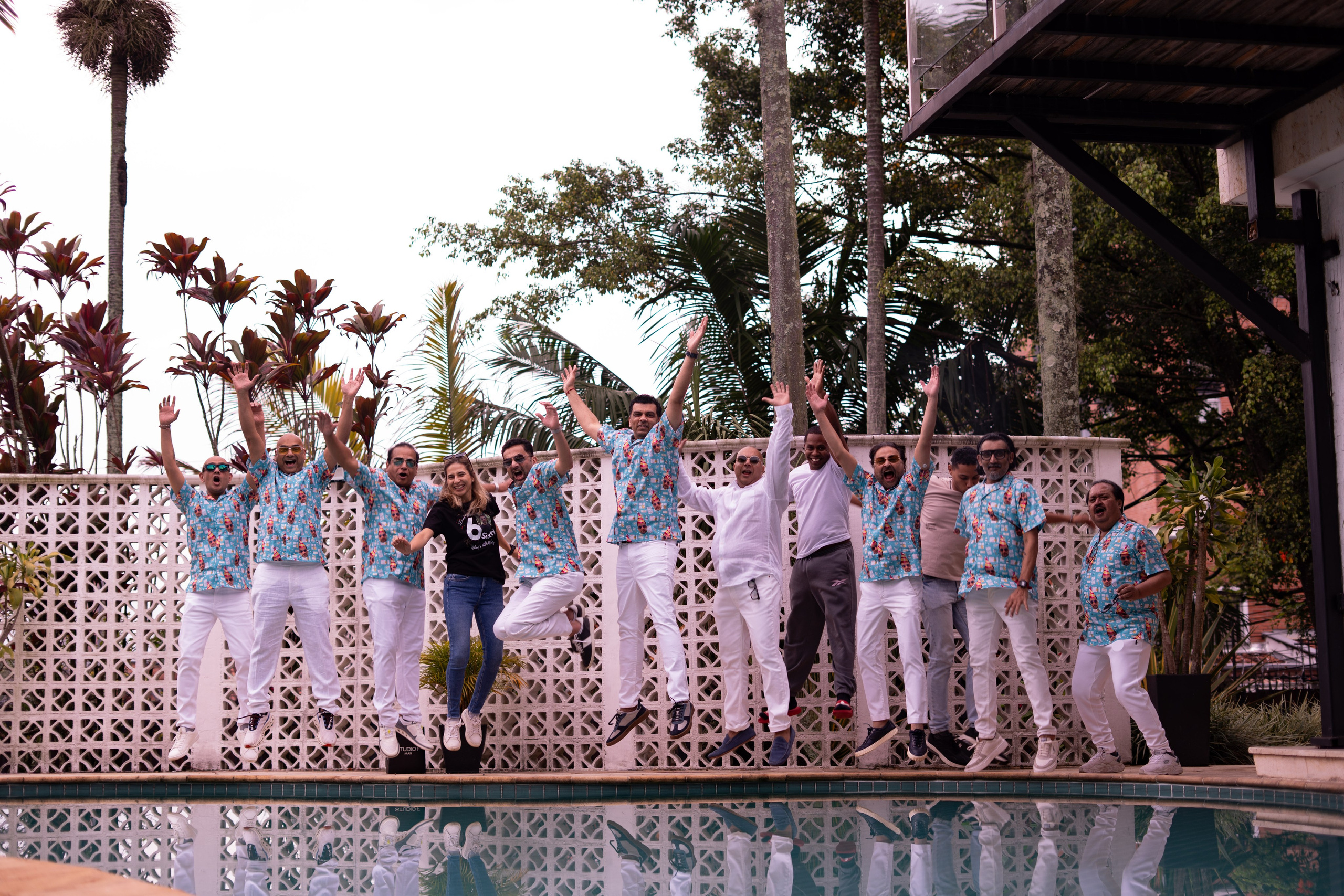 Bachelor party / One day in Medellin. Wedding Photographer in Barcelona and Medellin