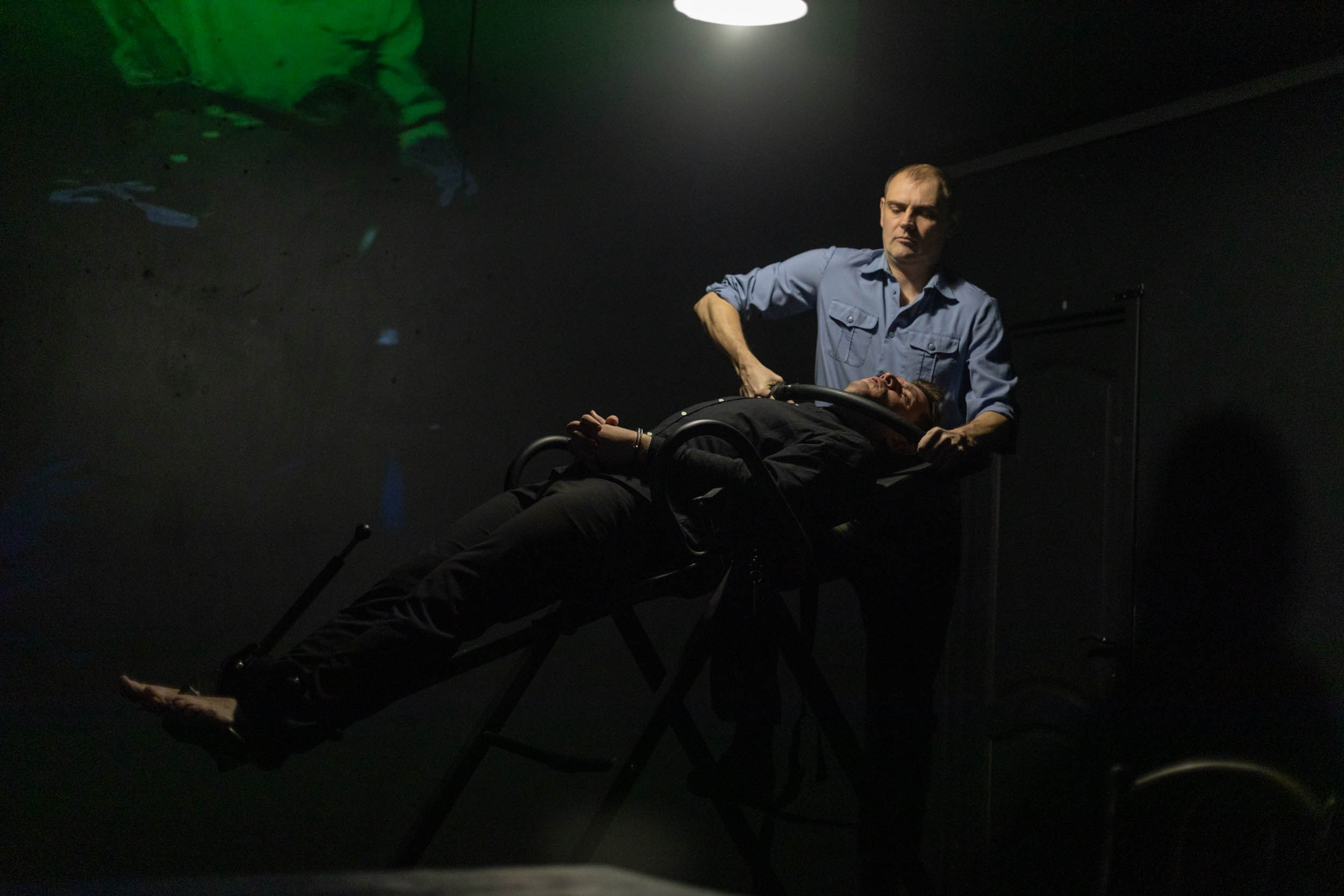 Спектакль «Маскарад». Игорь Березин — фотограф в Москве. Мужские портреты и коммерческая съёмка