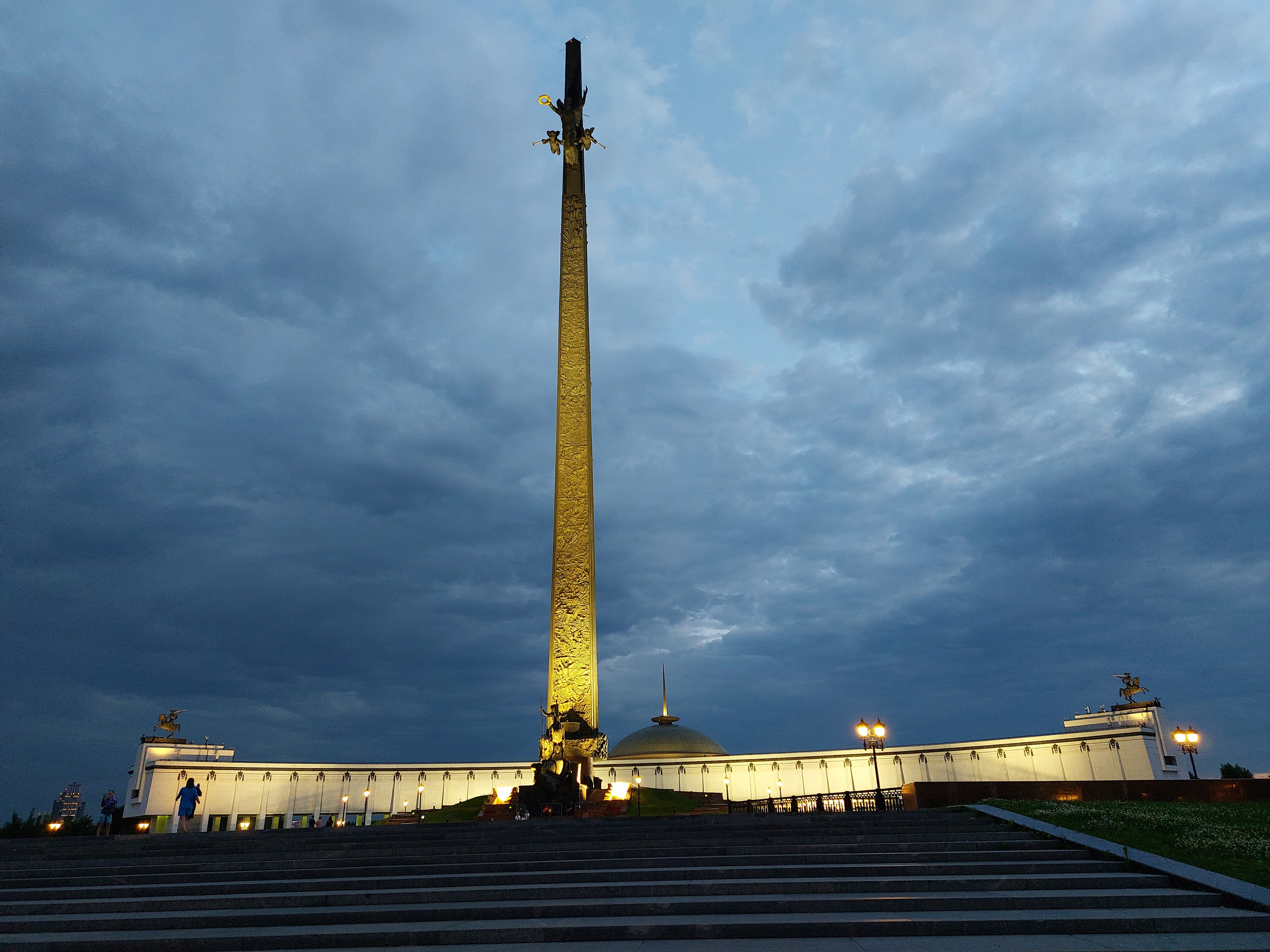 Татьяна Барлас  - аттестованный экскурсовод по Москве. П&П — Полезное с Приятным. Фотоэкскурсии — Москва на память. Экскурсовод и фотограф в Москве. Увези столицу в своём альбоме!