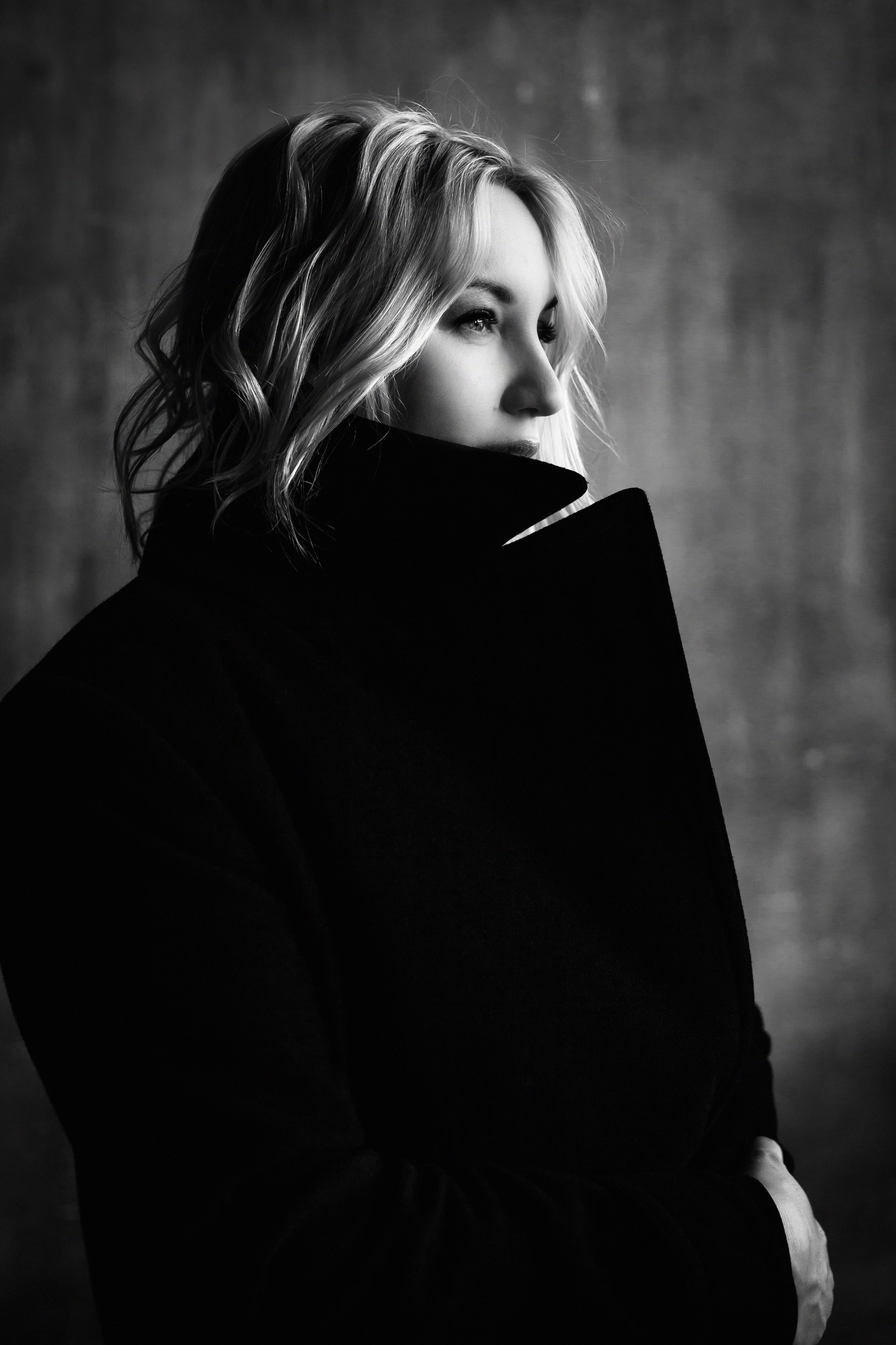 Портретный творческий фотограф в Москве Надя Дудник