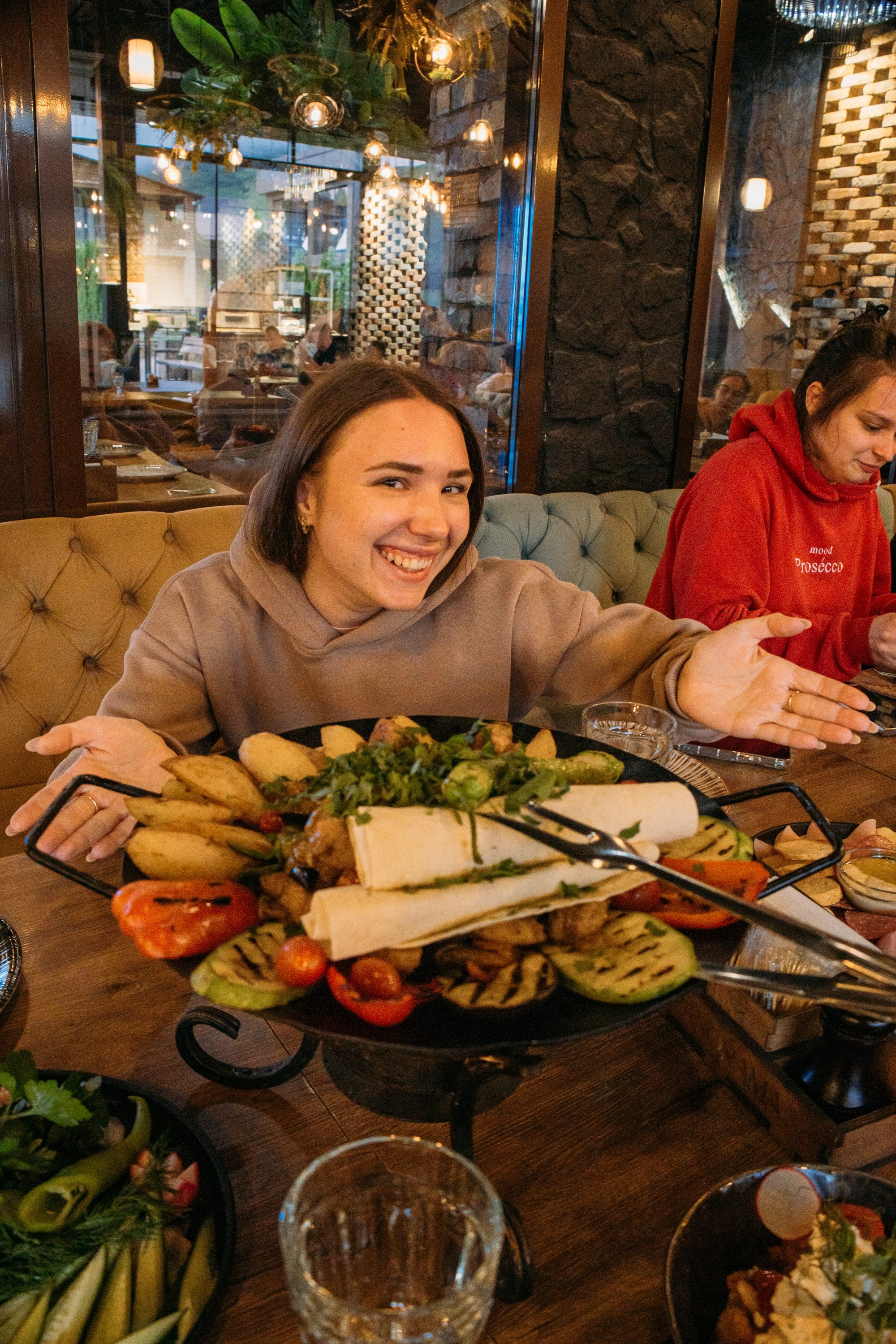 Северная Осетия. Июнь 2025. Валерия, репортажный фотограф в г. Москва и г. Владикавказ