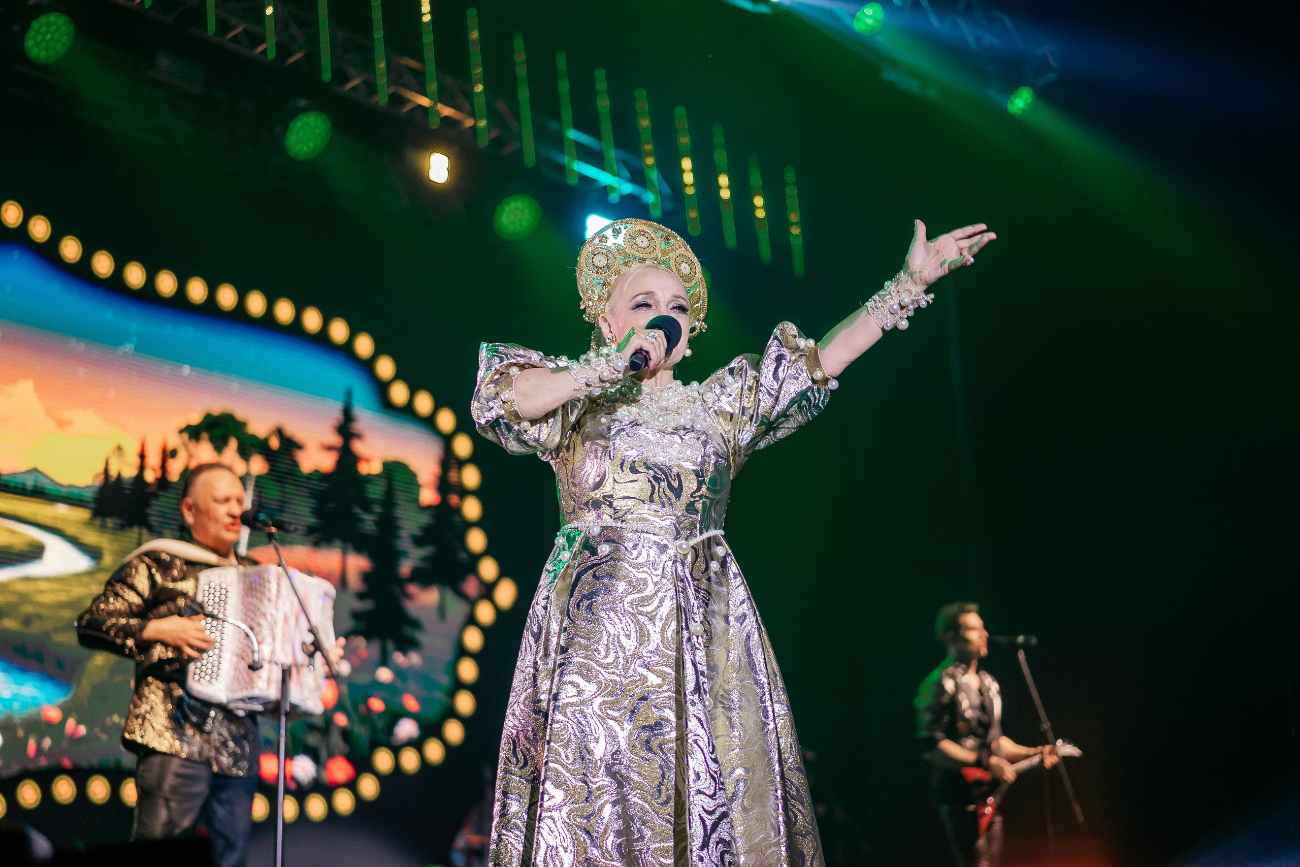 Концерт Надежды Кадышевой в Смоленске. Фотограф и видеограф Смоленск | Студия Цезарь