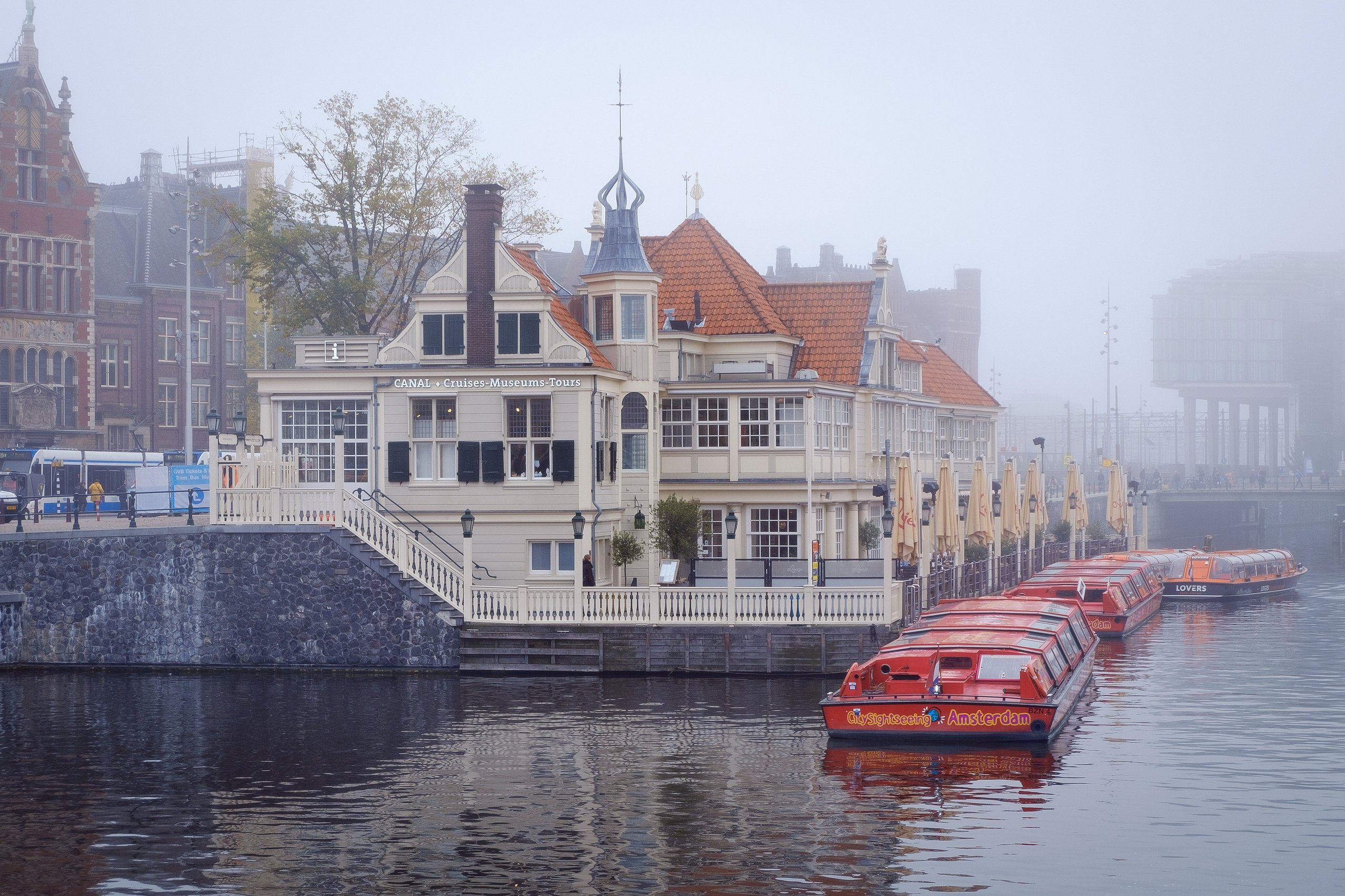 Амстердам I. Фотограф Антон Денисенко: Портрет, Документалистика, Пейзаж. Москва