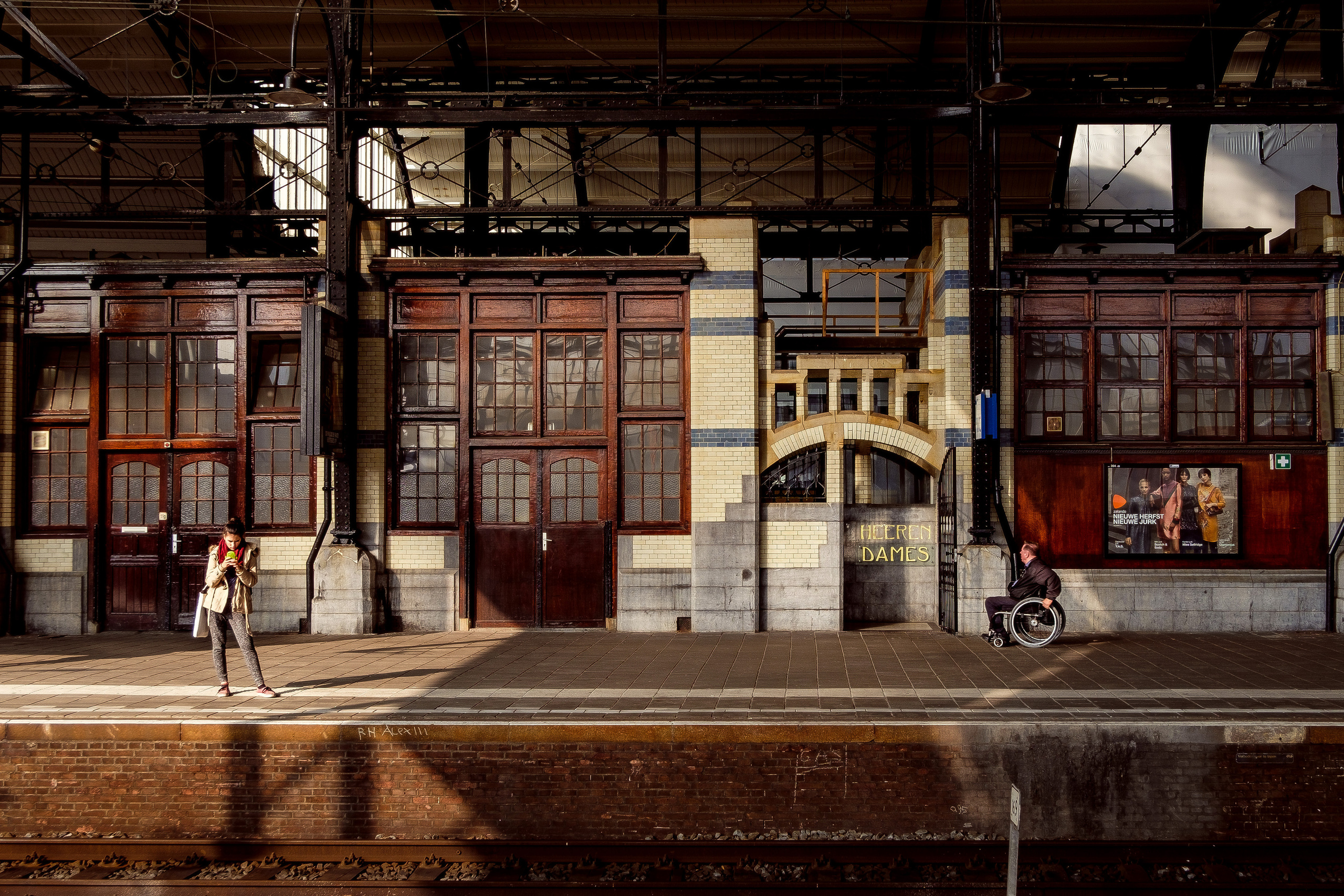 Амстердам I. Фотограф Антон Денисенко: Портрет, Документалистика, Пейзаж. Москва