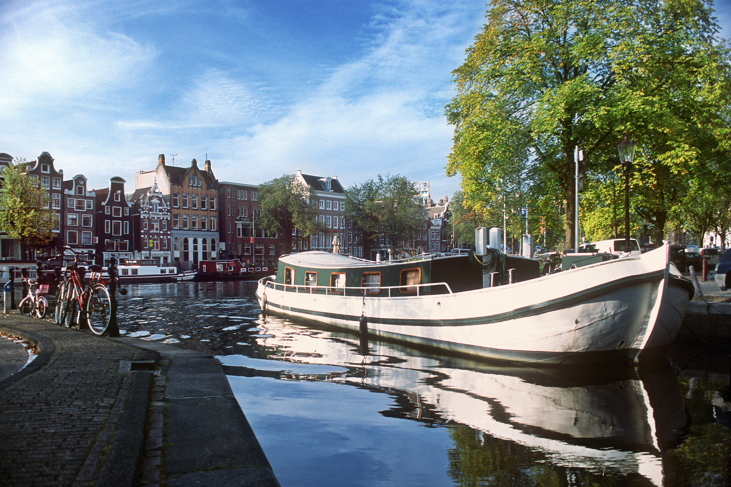 Амстердам II. Фотограф Антон Денисенко: Портрет, Документалистика, Пейзаж. Москва