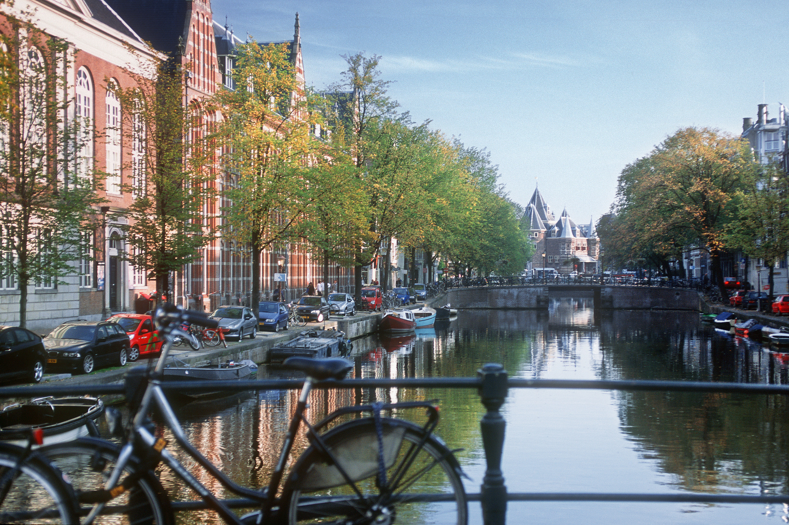 Амстердам II. Фотограф Антон Денисенко: Портрет, Документалистика, Пейзаж. Москва