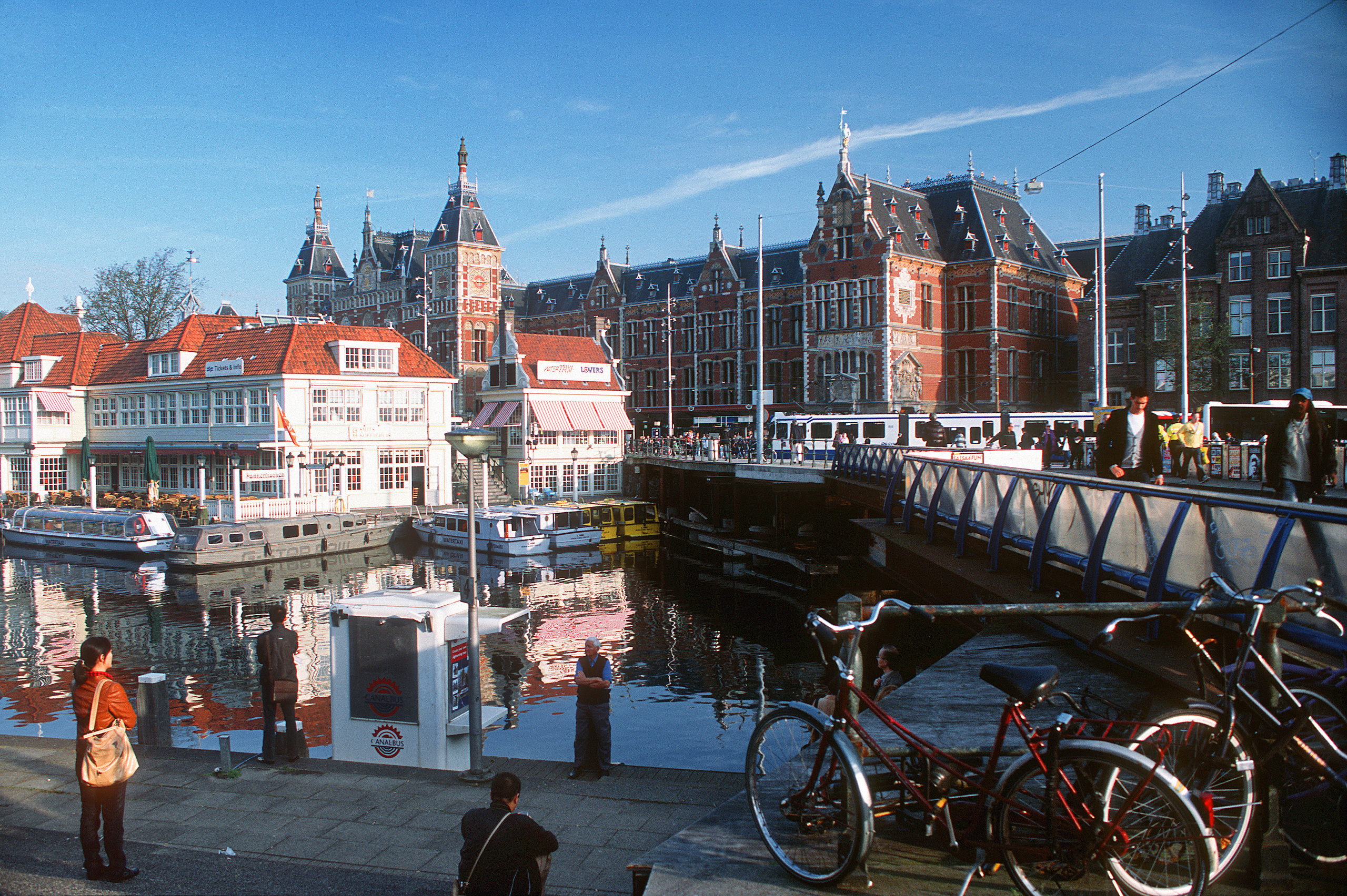 Амстердам II. Фотограф Антон Денисенко: Портрет, Документалистика, Пейзаж. Москва