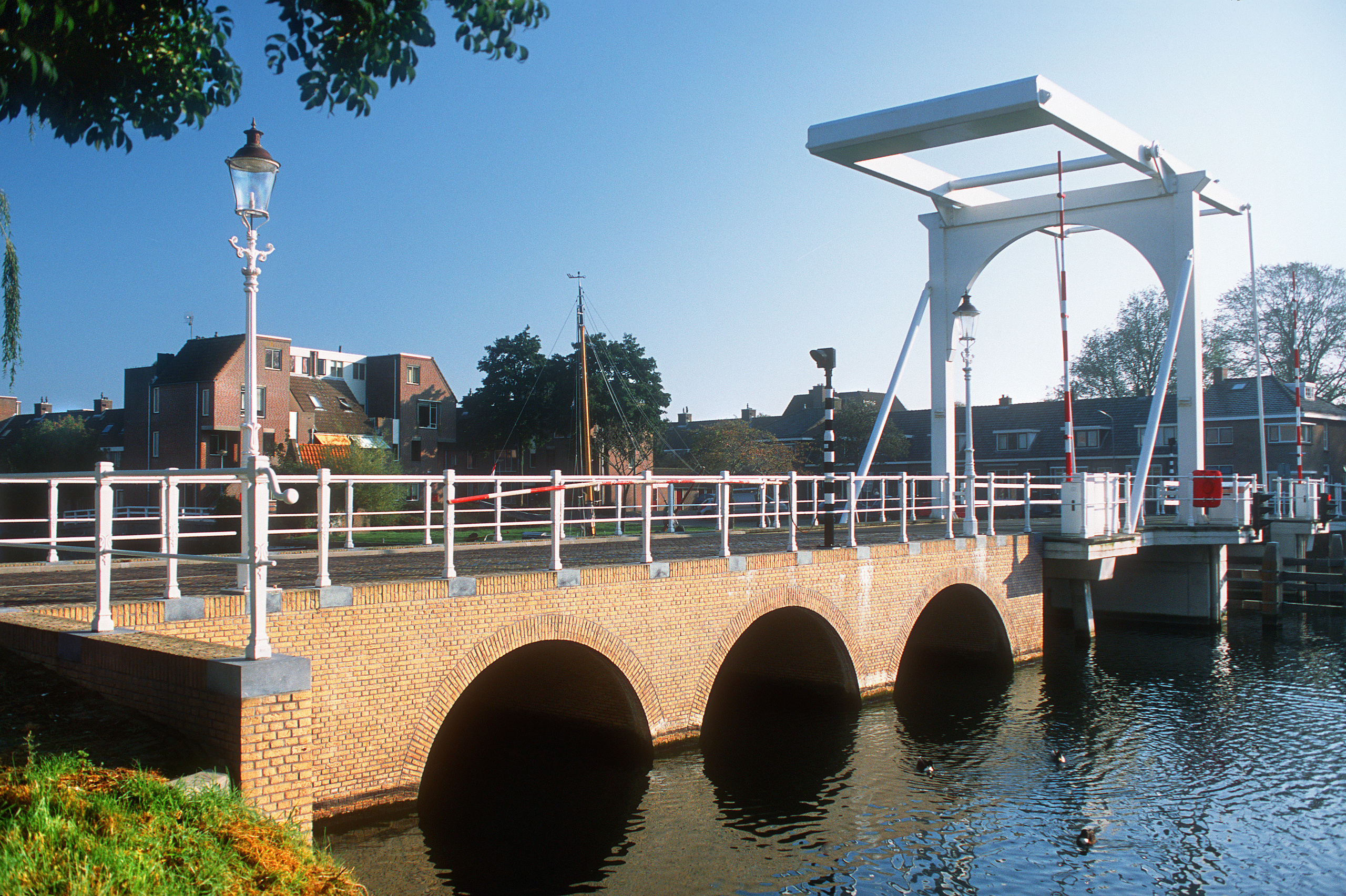 Энкхёйзен. Фотограф Антон Денисенко: Портрет, Документалистика, Пейзаж. Москва