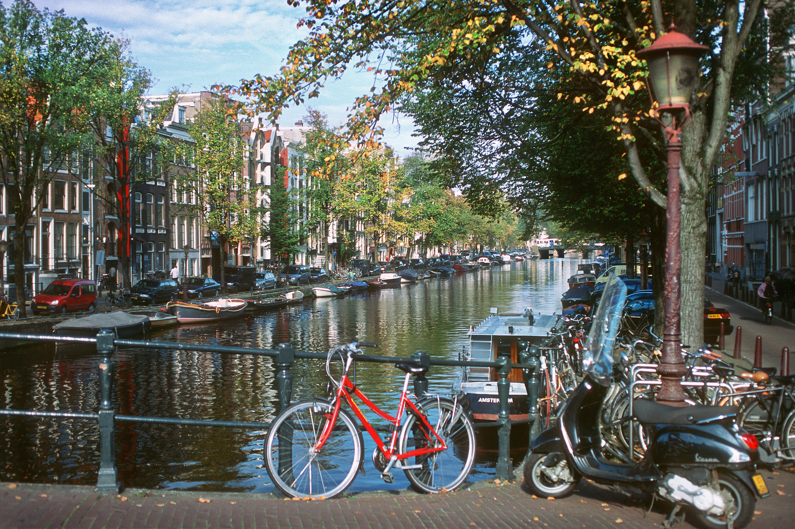 Амстердам II. Фотограф Антон Денисенко: Портрет, Документалистика, Пейзаж. Москва