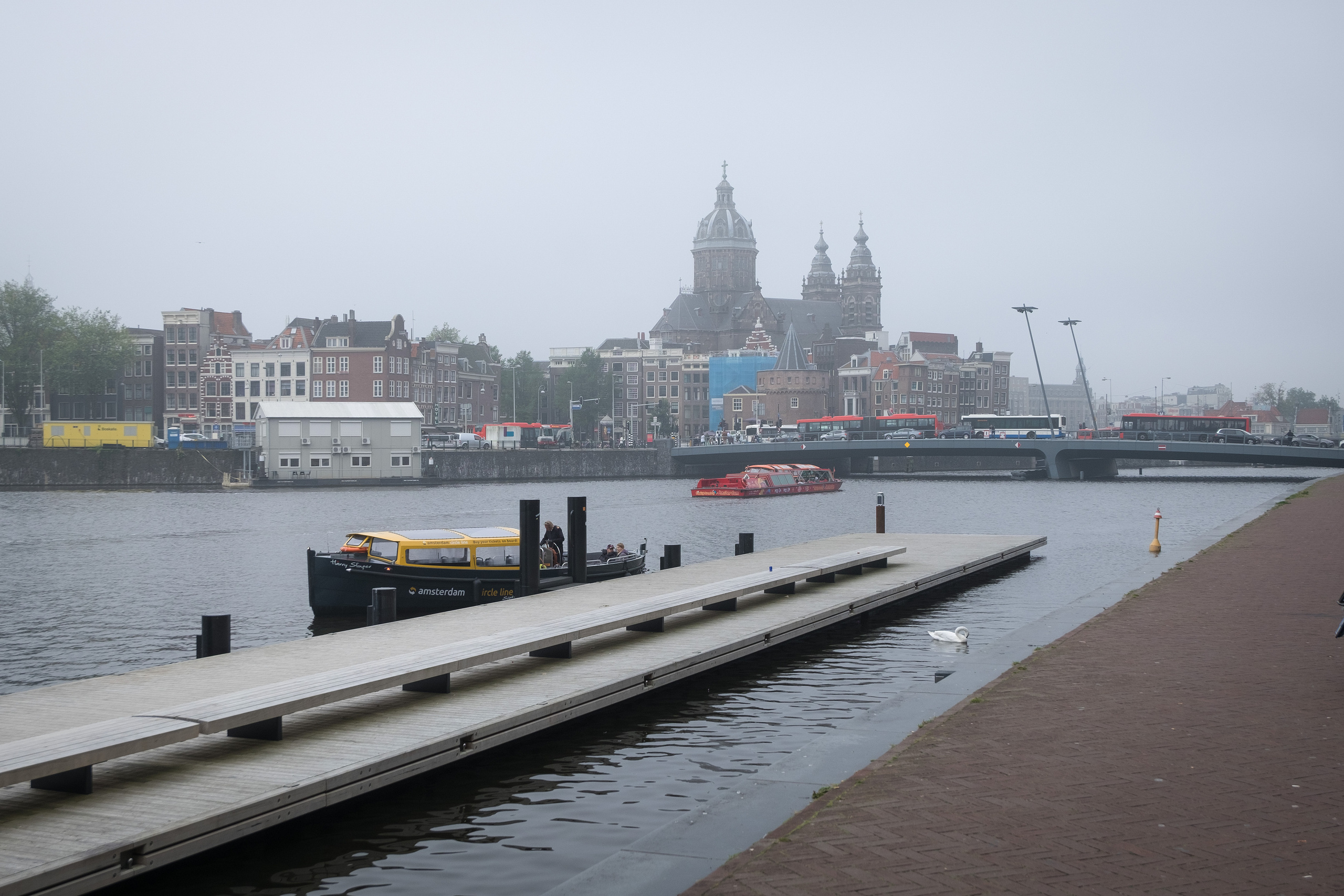 Амстердам I. Фотограф Антон Денисенко: Портрет, Документалистика, Пейзаж. Москва