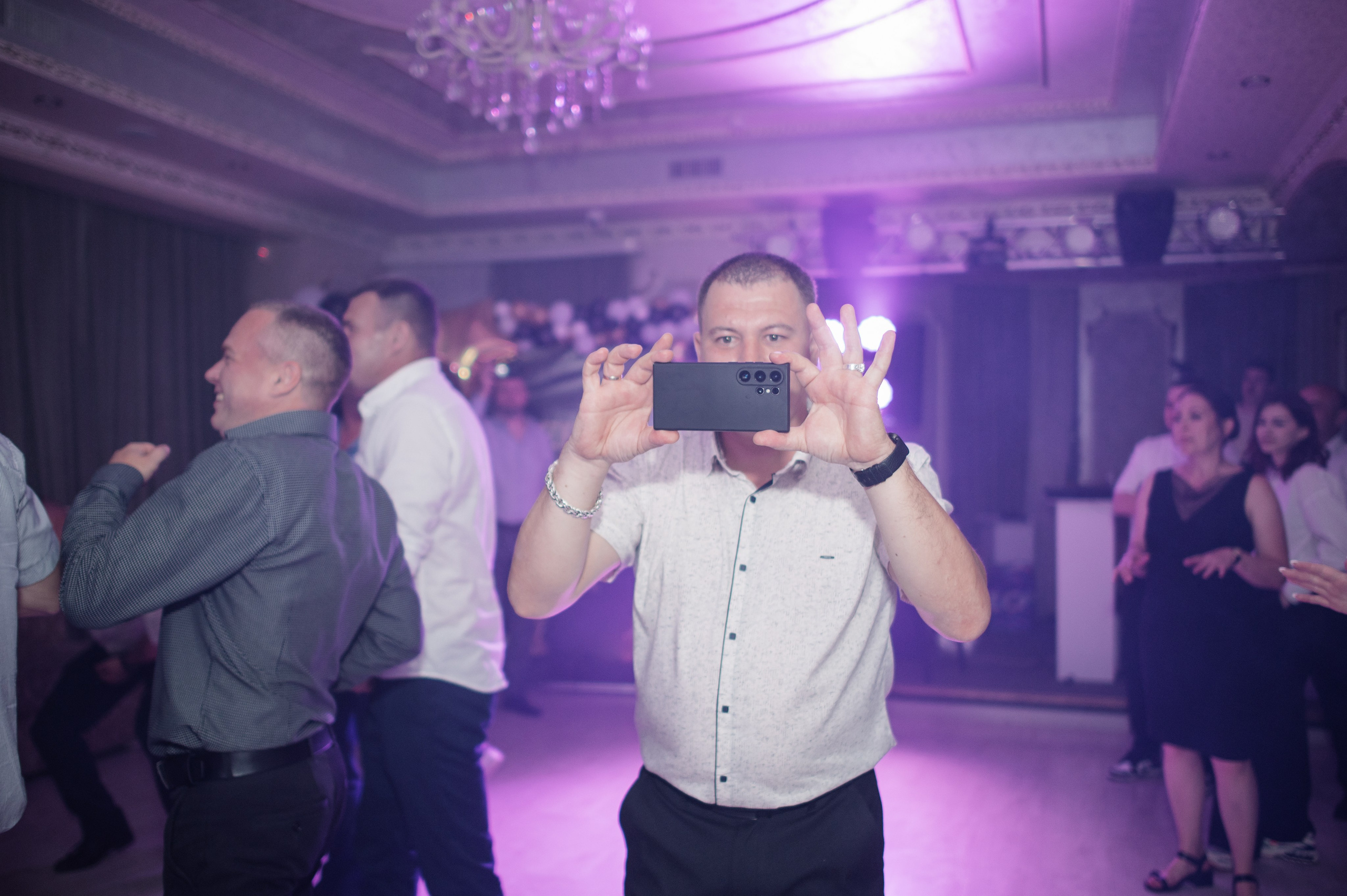 Следуй за мечтой. Свадебный и репортажный фотограф видеограф Брянск/Москва