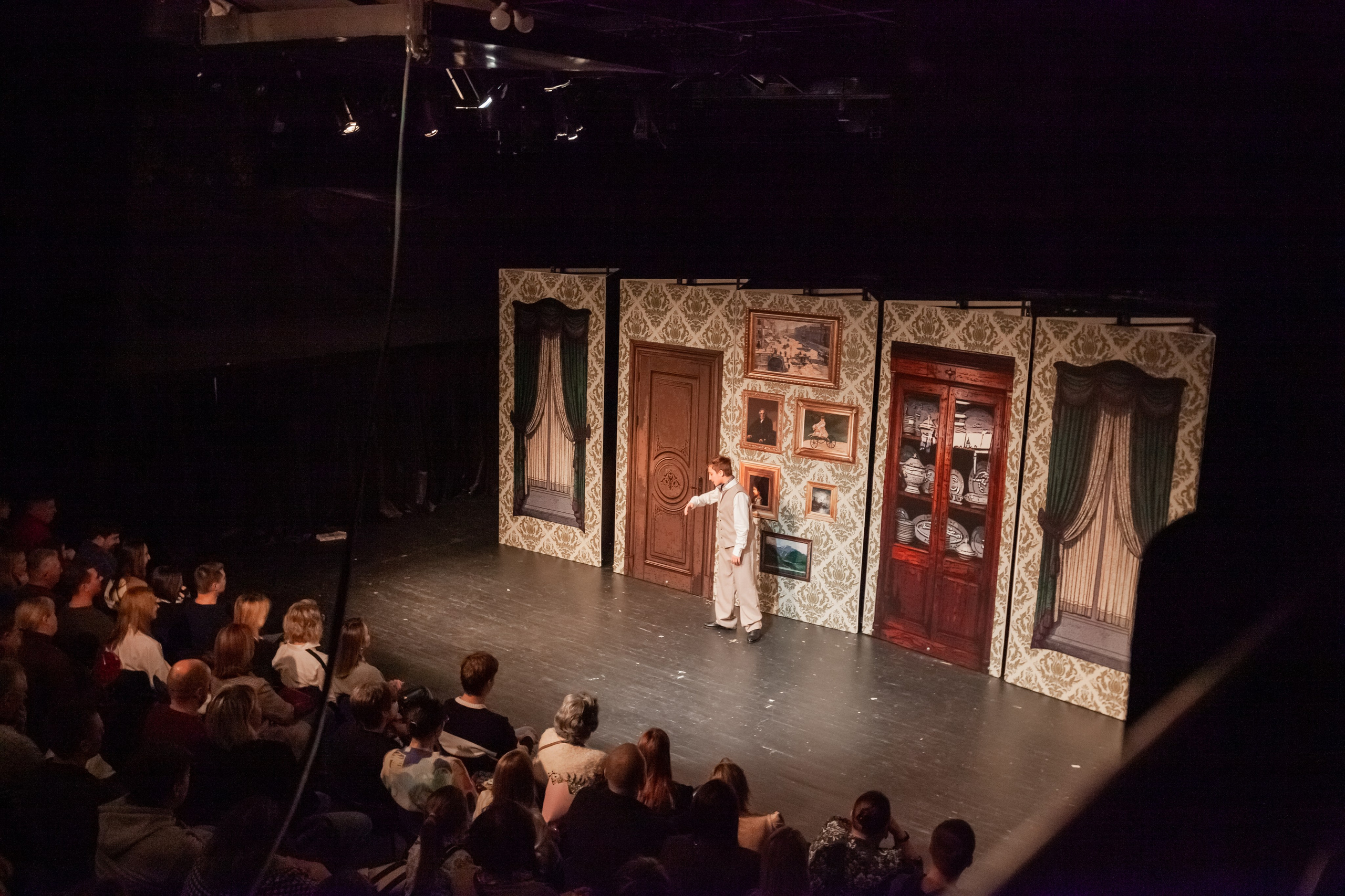 Театры. Главная