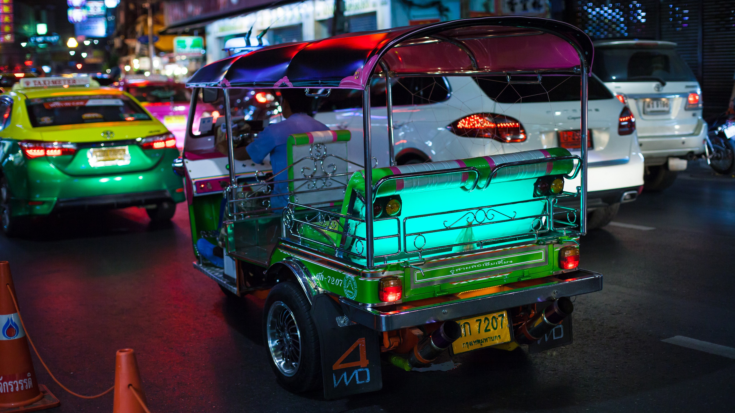 Китай город Бангкок. Ню Фотограф Александр Касымов Москва, фотосессии, Химки фотограф