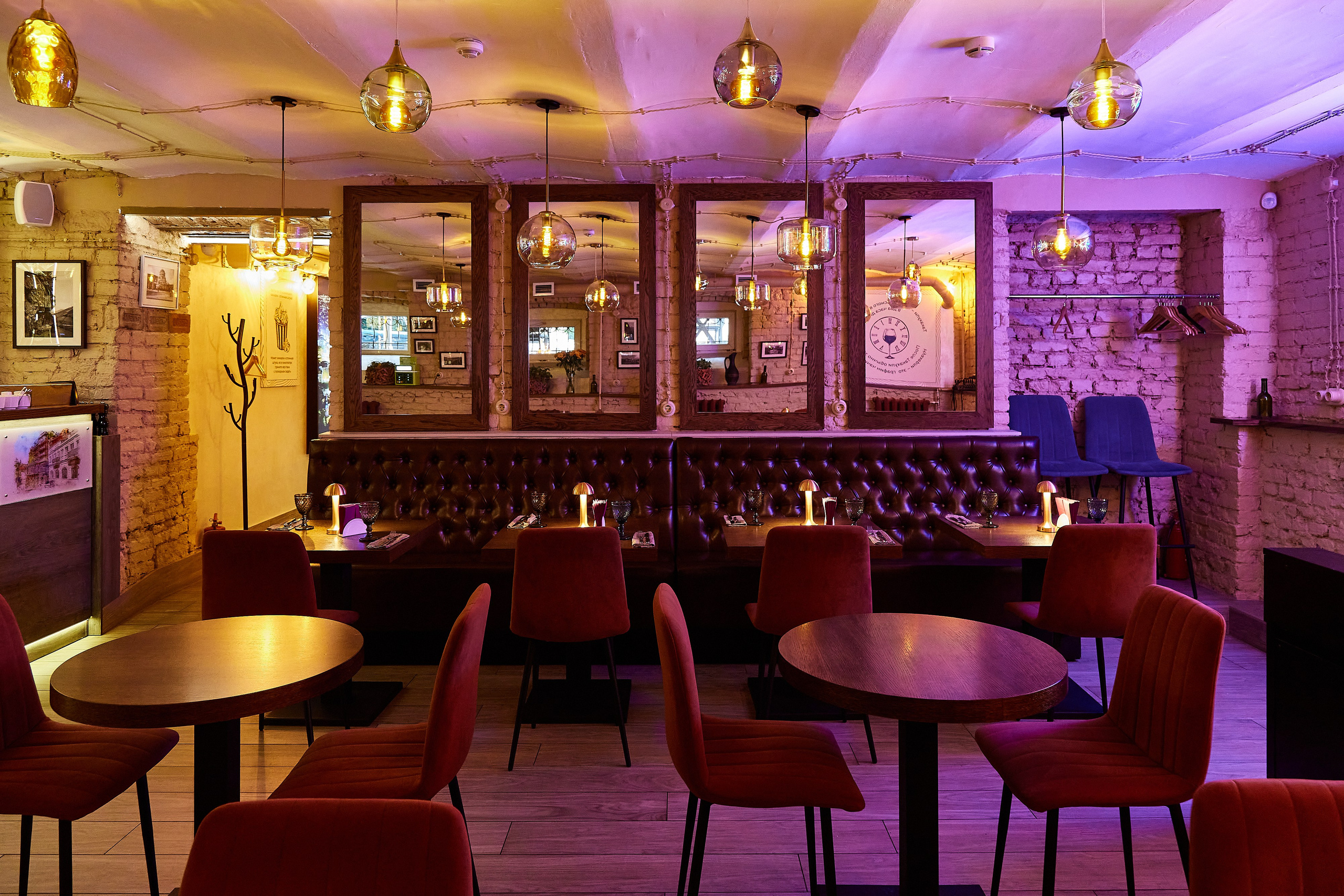 Ресторан ПерезаГрузия на улице Маяковского. Фотограф Анастасия Леонтьева Санкт-Петербург