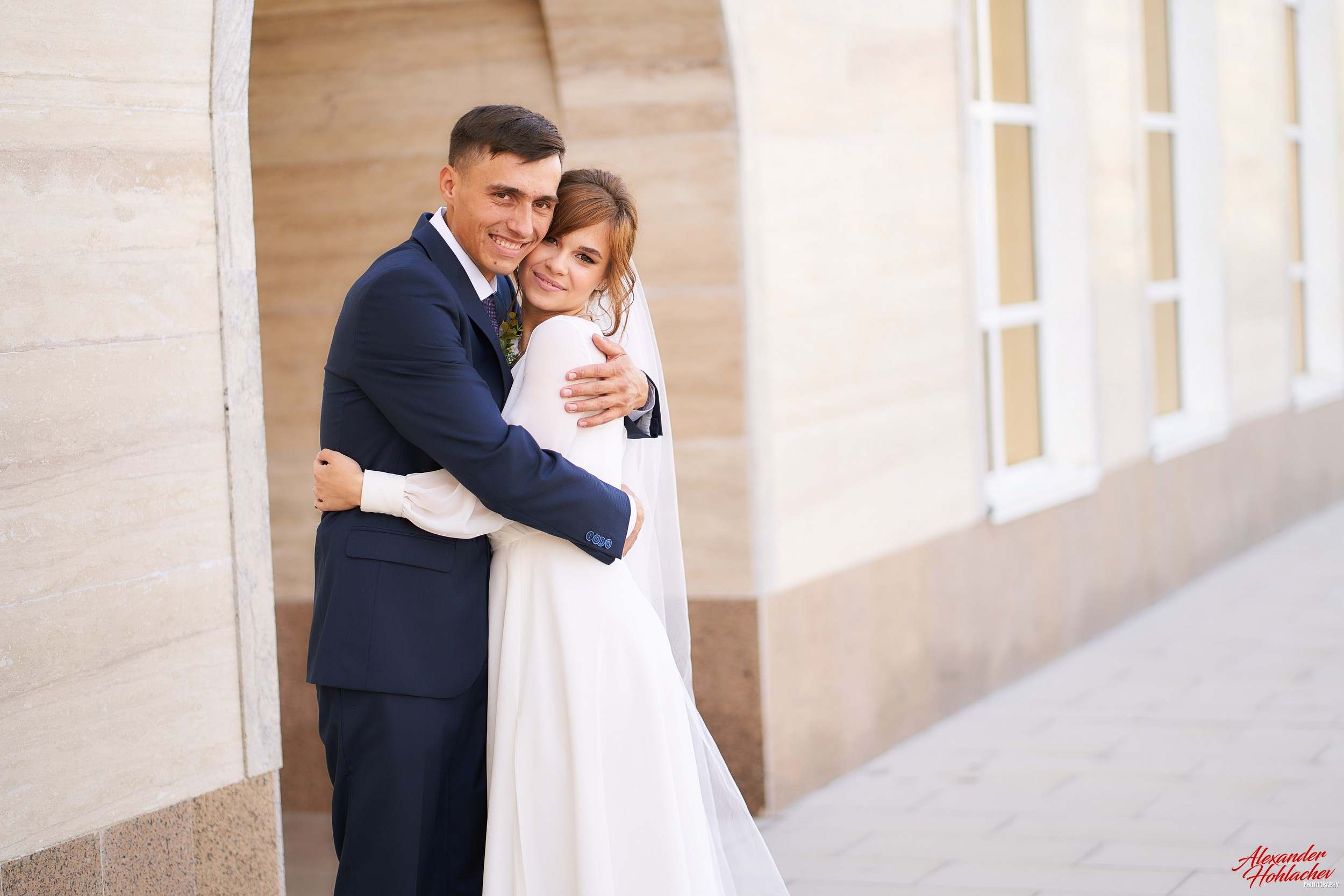 Свадебная прогулка в Уральске. Фотограф в Уральске Александр Хохлачёв | HOHLACHEV.COM