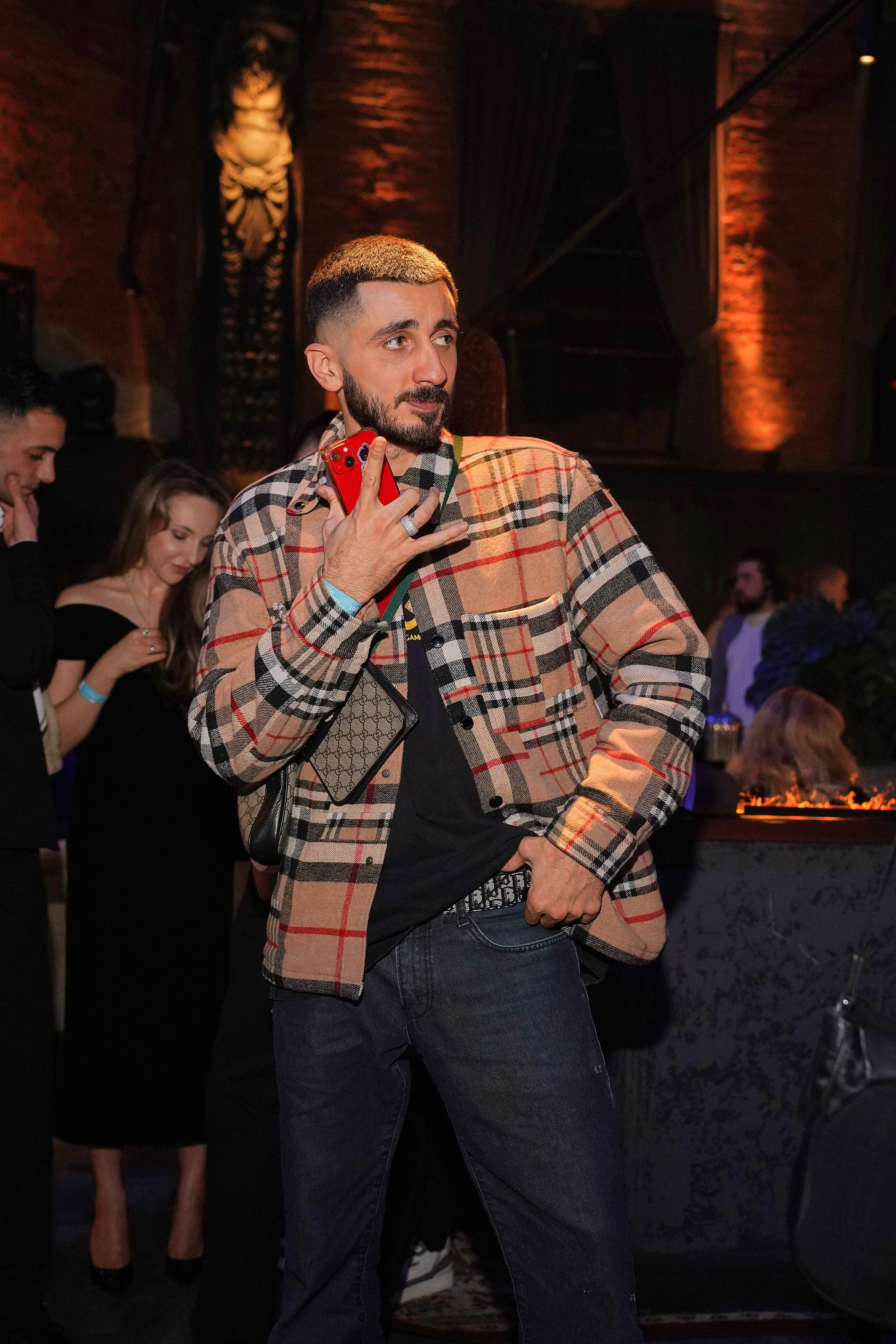 Bitget. Фотограф