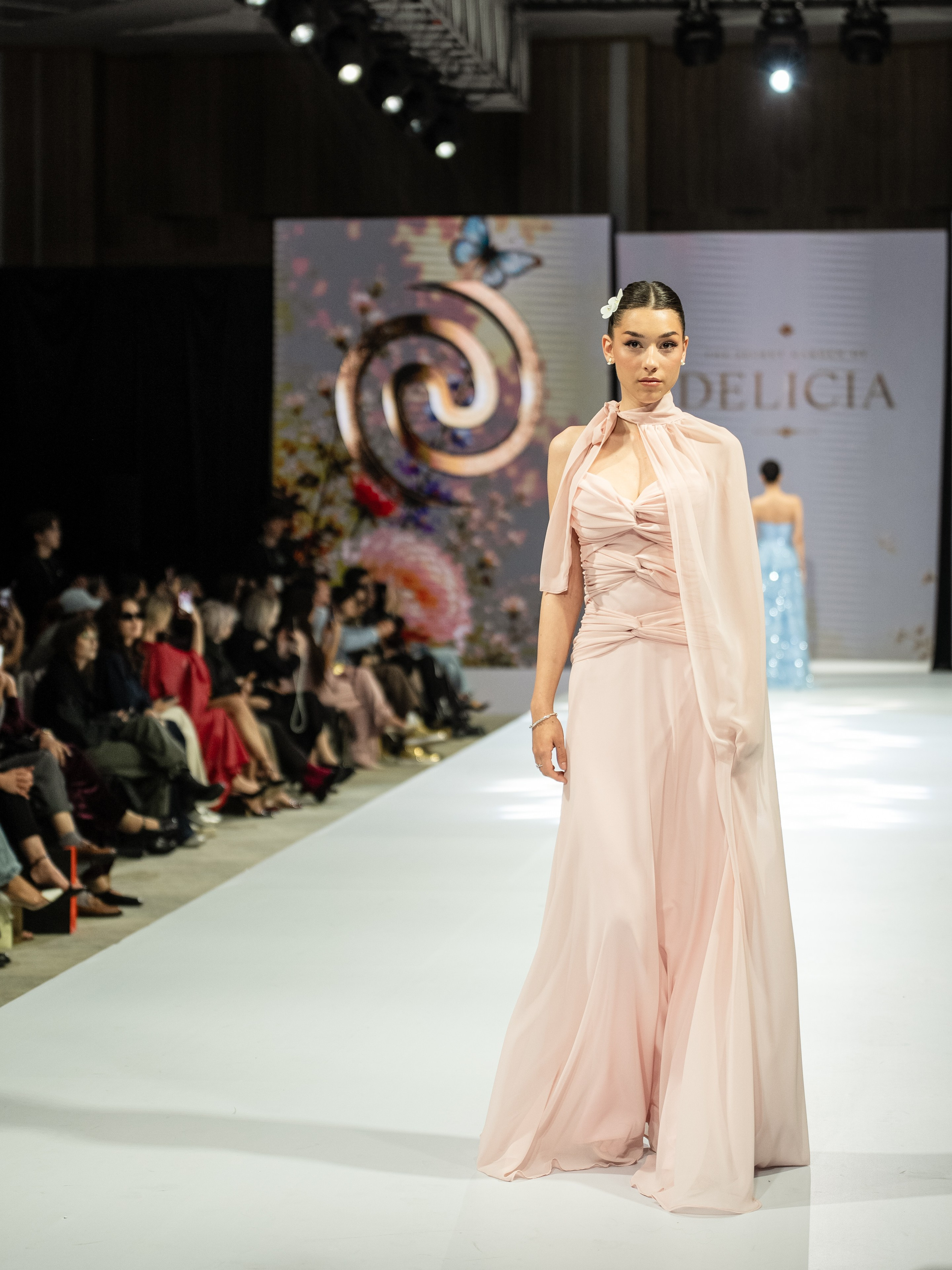 EURASIAN FASHION WEEK Delicia. Сайт Алматинского НЮ АРТ, будуар и фэшн фотографа Дениса Карпенко