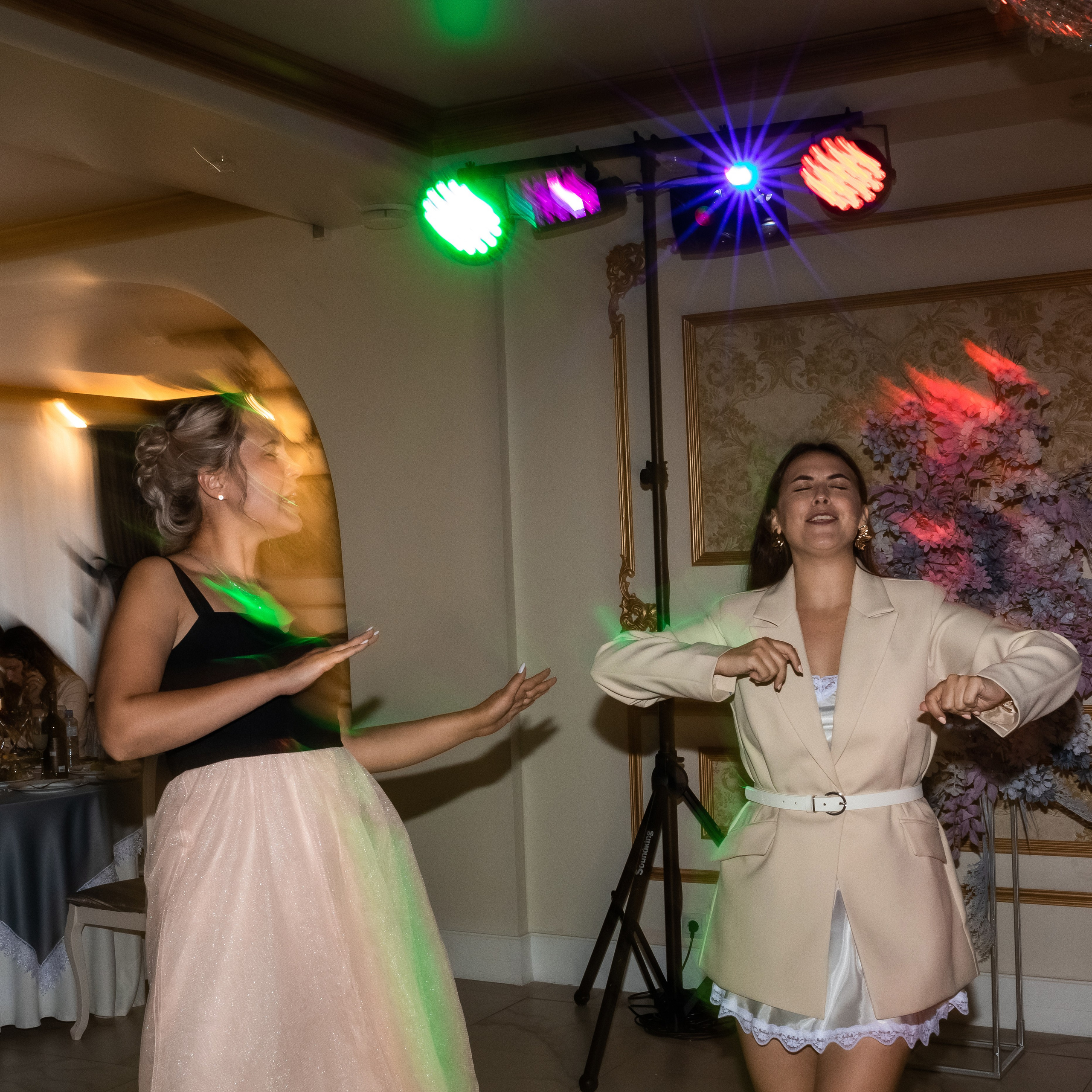 Дмитрий и Александра. Август 2024. Фотограф Пермь. Свадьбы. Семья и дети, школа, д. сад. Фотокниги