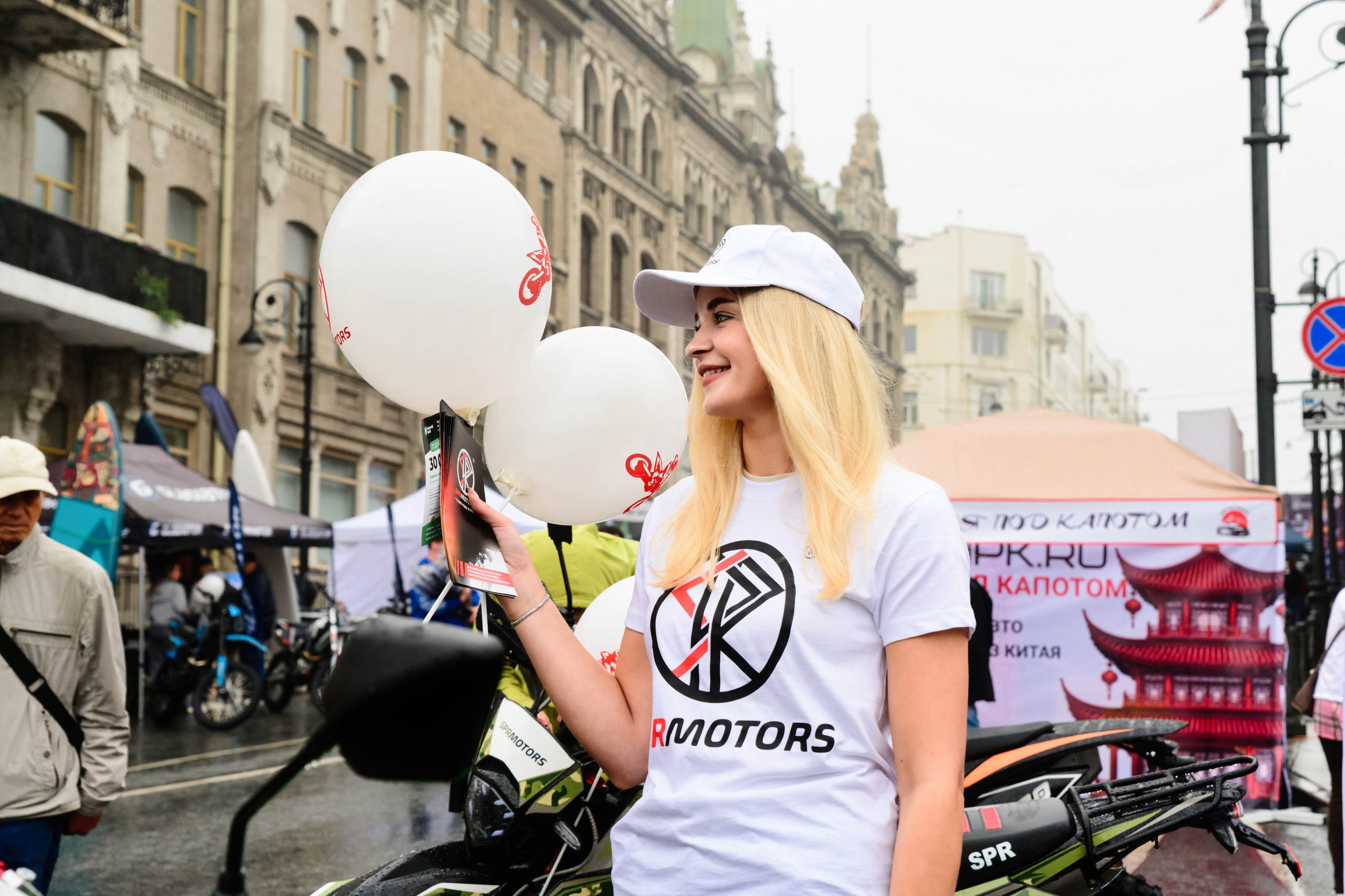 Автосалон 2026 SPR Motors. Репортажный фотограф во Владивостоке Таня Терехина