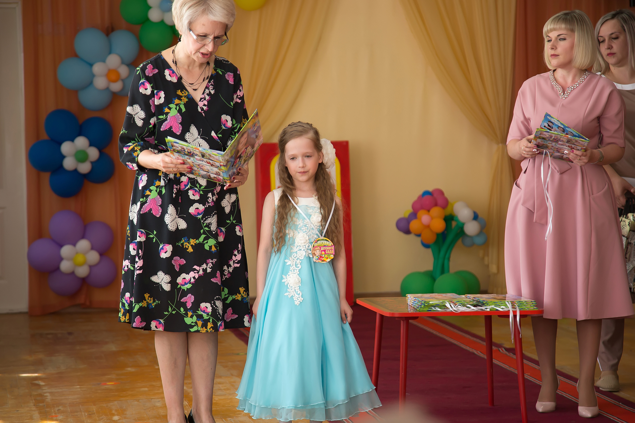 © Фотостудия "Олеся". Все права защищены. "Любое использование или копирование материалов или элементов дизайна сайта допускается только с разрешения правообладателя и со ссылкой на источник".