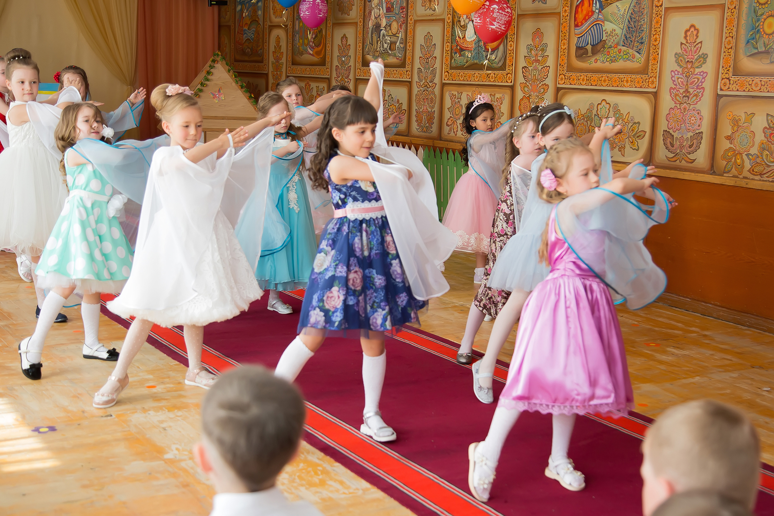 © Фотостудия "Олеся". Все права защищены. "Любое использование или копирование материалов или элементов дизайна сайта допускается только с разрешения правообладателя и со ссылкой на источник".