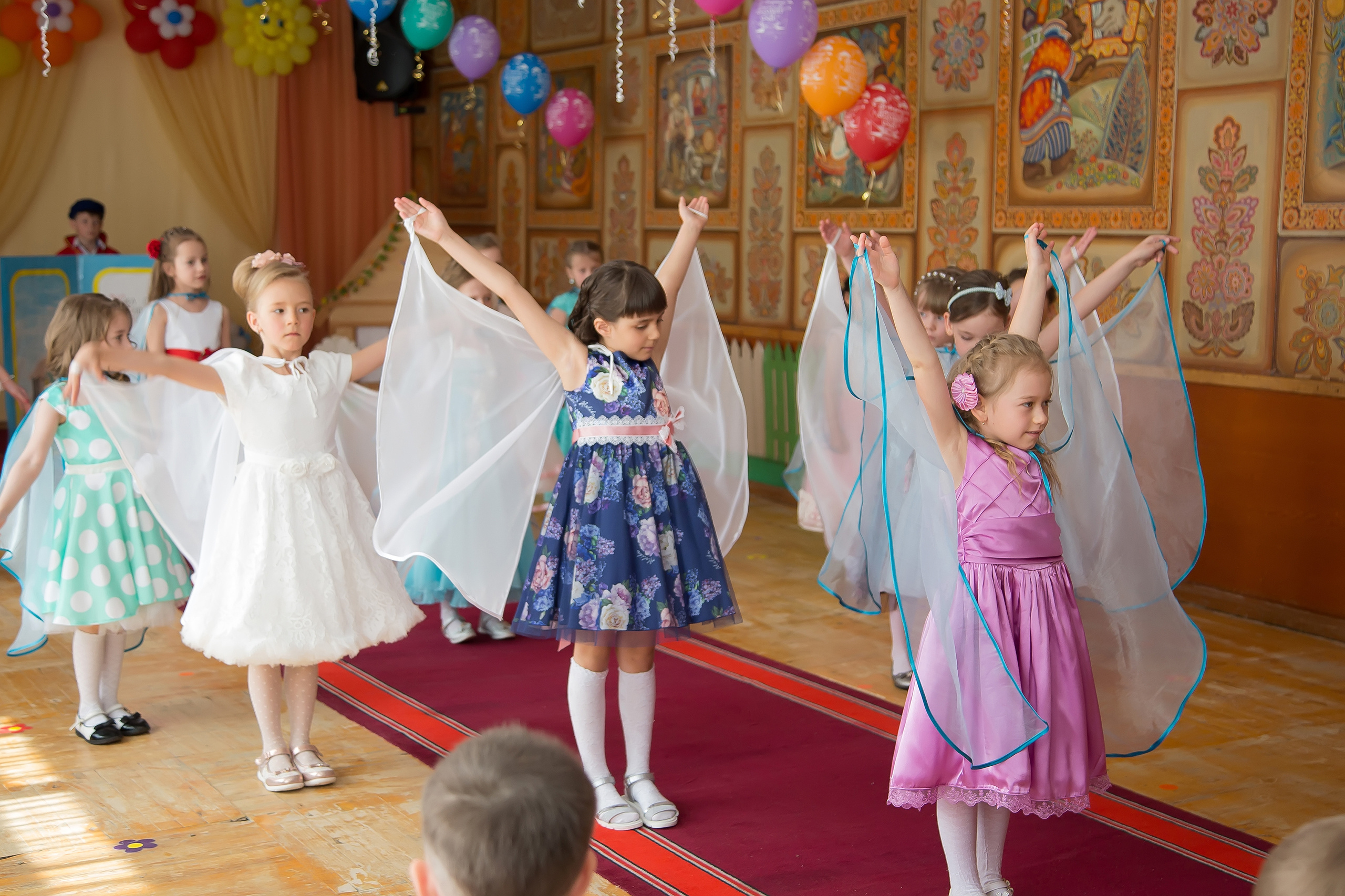 © Фотостудия "Олеся". Все права защищены. "Любое использование или копирование материалов или элементов дизайна сайта допускается только с разрешения правообладателя и со ссылкой на источник".