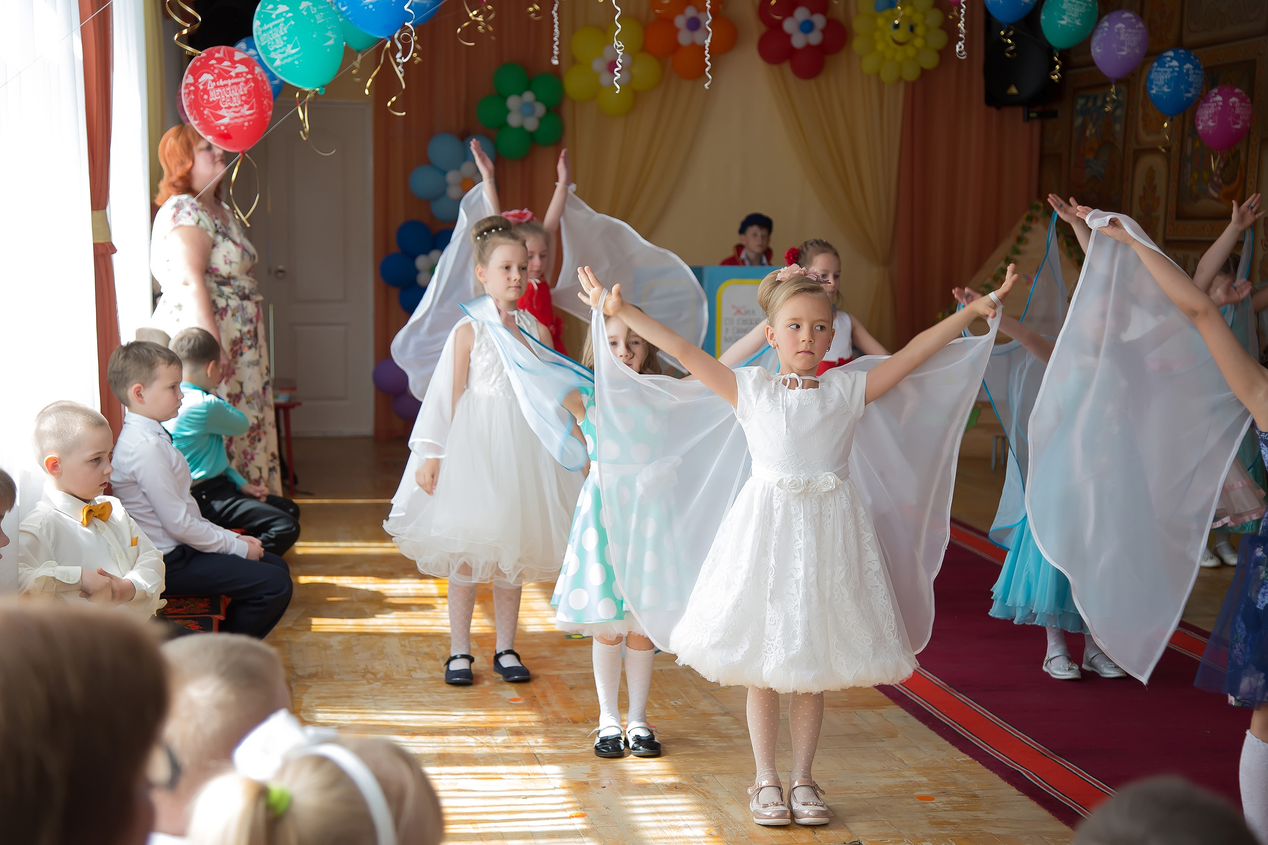 © Фотостудия "Олеся". Все права защищены. "Любое использование или копирование материалов или элементов дизайна сайта допускается только с разрешения правообладателя и со ссылкой на источник".