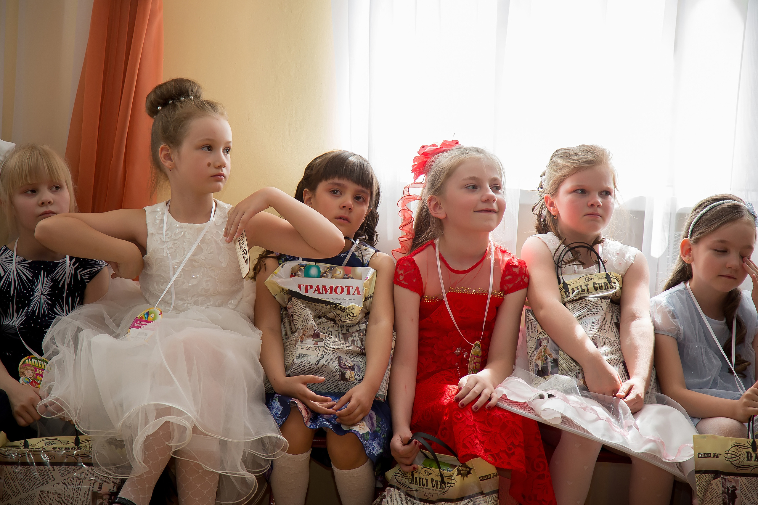 © Фотостудия "Олеся". Все права защищены. "Любое использование или копирование материалов или элементов дизайна сайта допускается только с разрешения правообладателя и со ссылкой на источник".