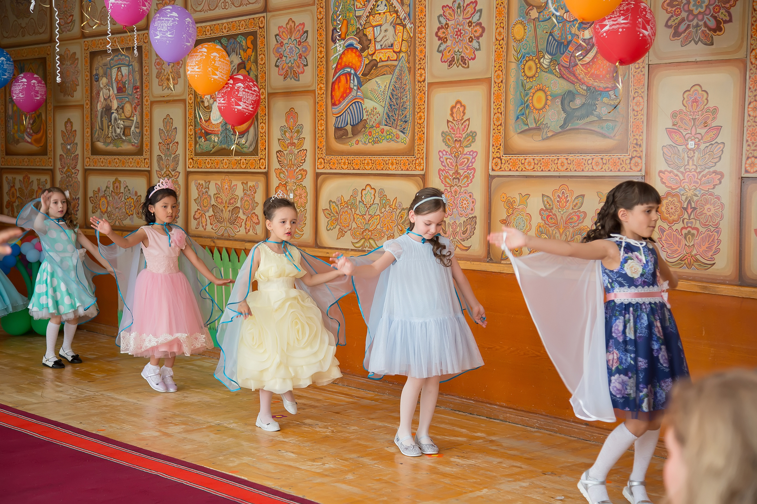 © Фотостудия "Олеся". Все права защищены. "Любое использование или копирование материалов или элементов дизайна сайта допускается только с разрешения правообладателя и со ссылкой на источник".