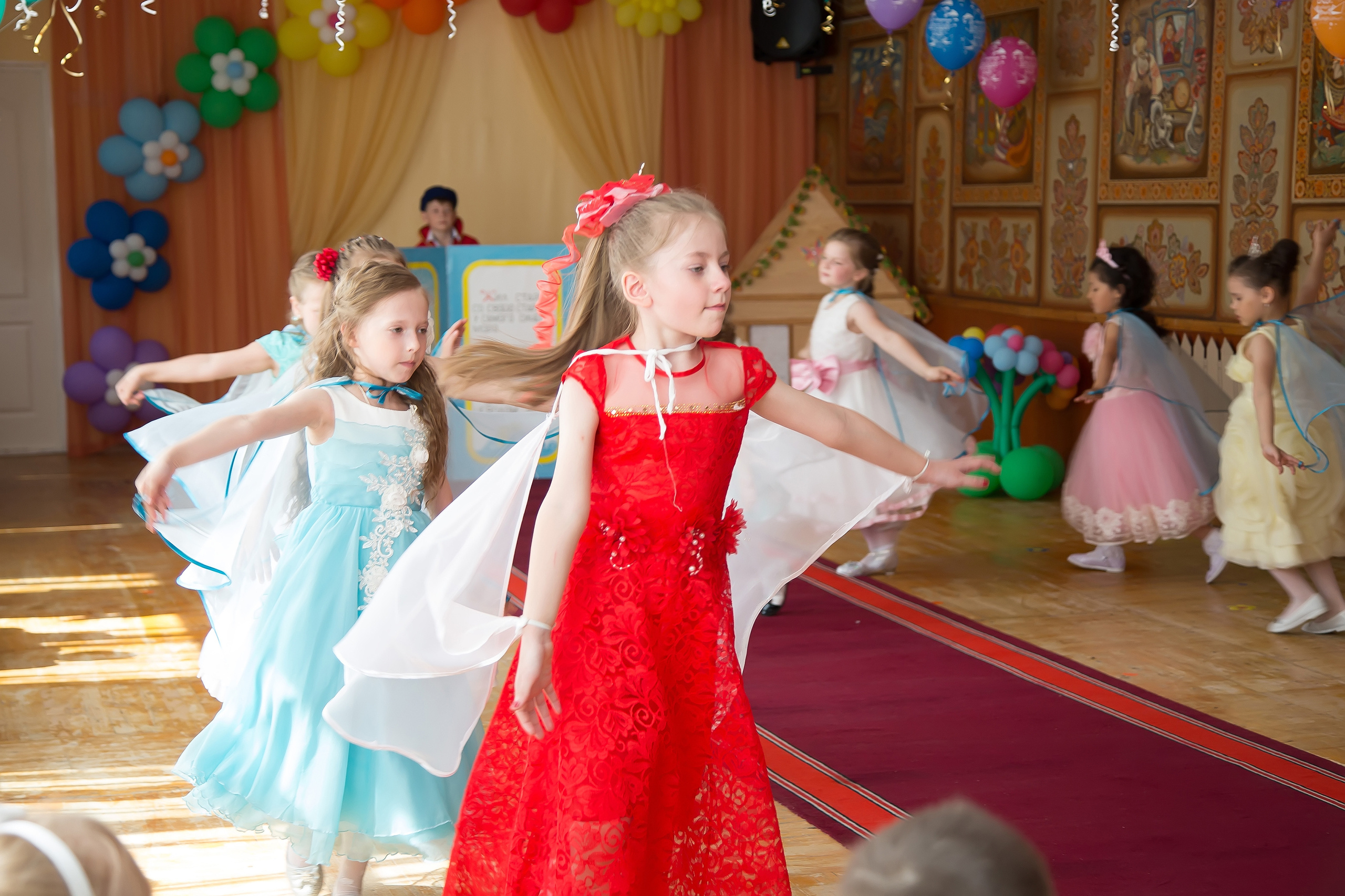 © Фотостудия "Олеся". Все права защищены. "Любое использование или копирование материалов или элементов дизайна сайта допускается только с разрешения правообладателя и со ссылкой на источник".