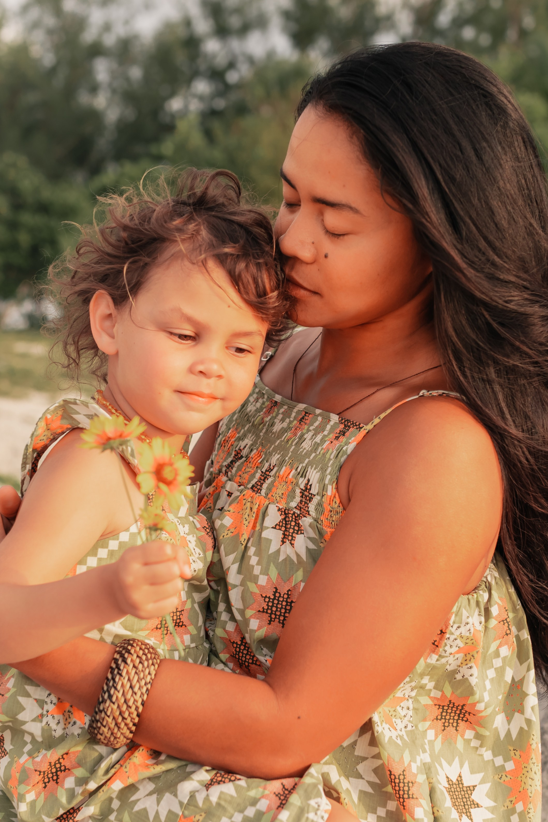 Kis and her daughter Kady. Gaukhar Baimagambet — Photographer and Videographer