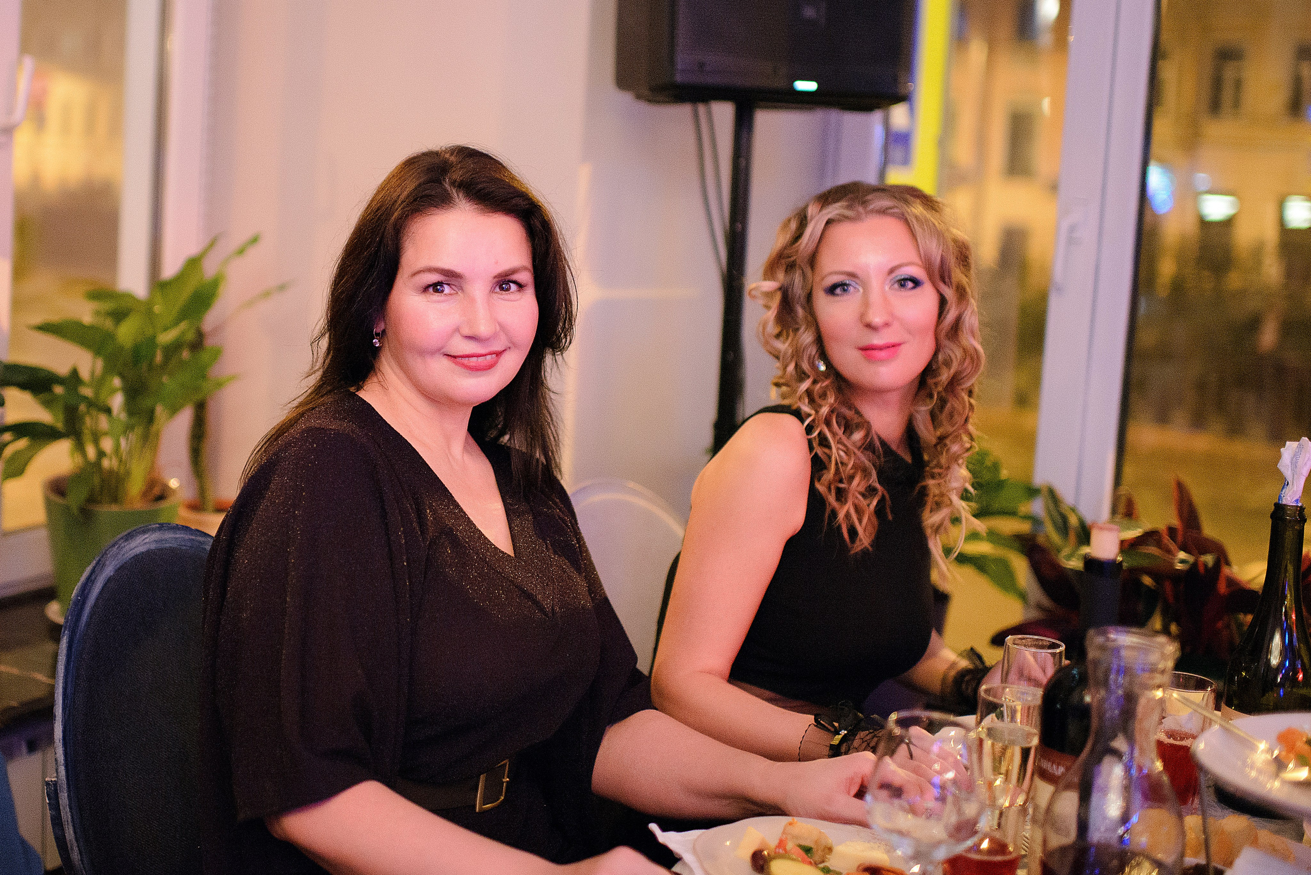 Фотосъёмка новогодней вечеринки. Организация и проведение фотосъемок в Санкт-Петербурге. Фотограф Смирягин Илья