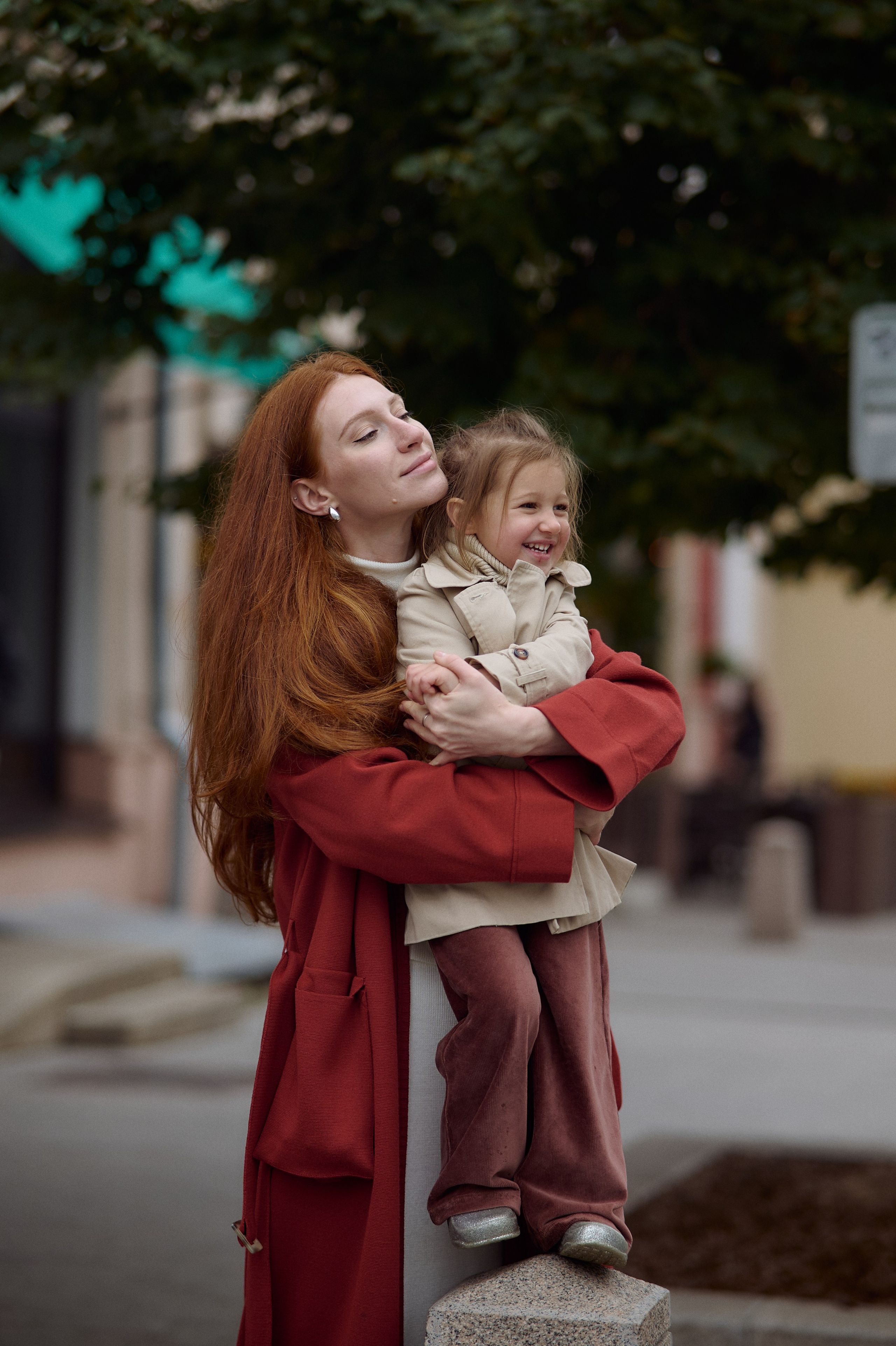 Рита и Кира. Прогулка по центру. Семейный и свадебный lifestyle-фотограф в Москве Мария Петрова