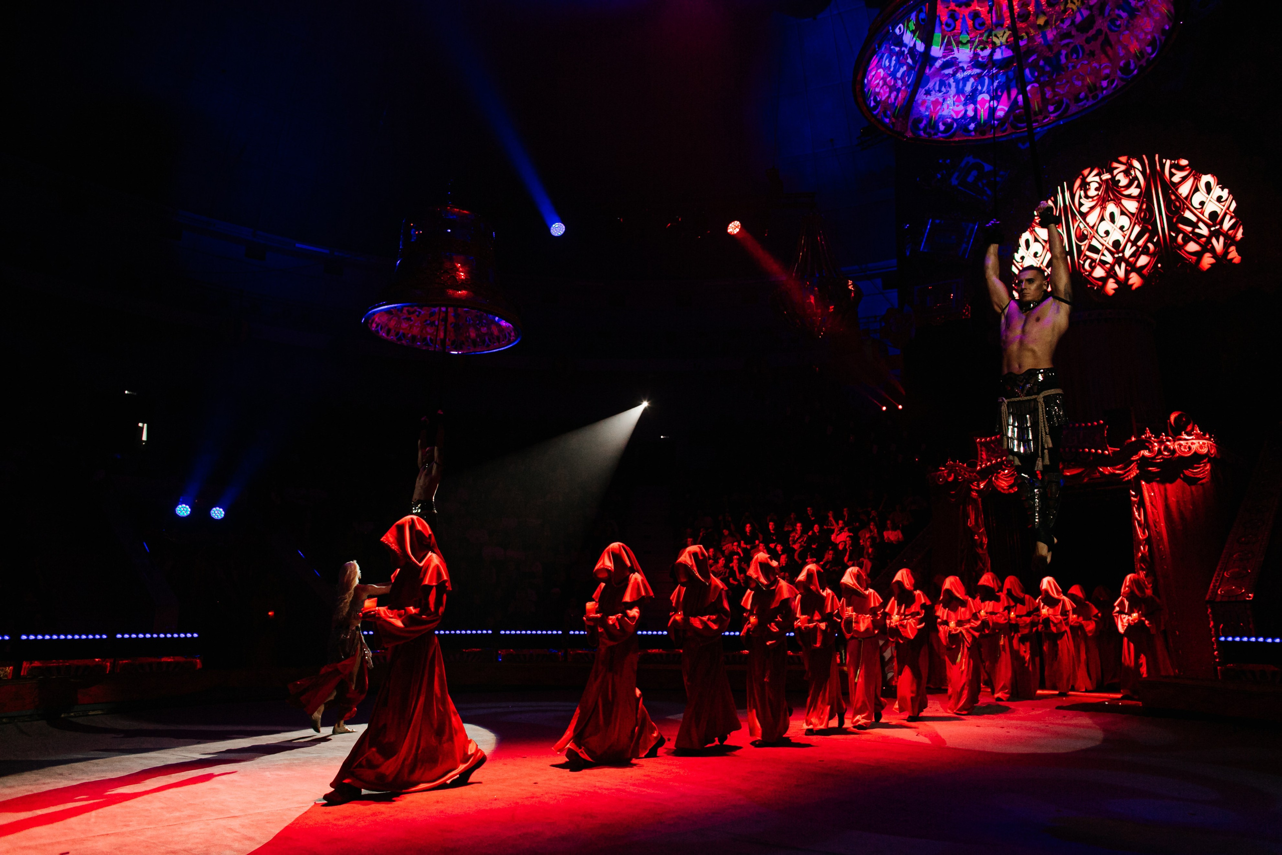 «Королевский цирк Гии Эрадзе» премьера и конференция. Команда фотографов