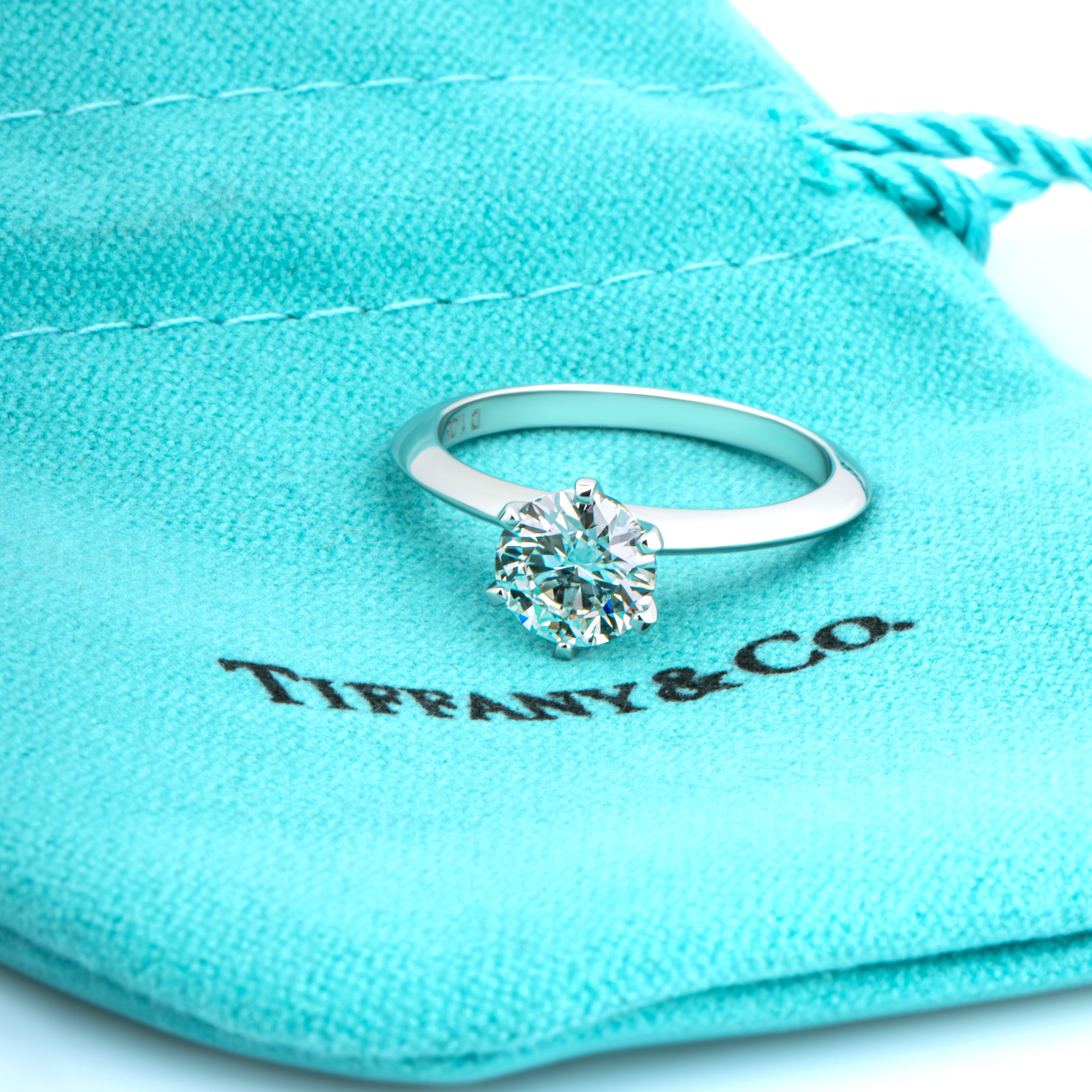 Ювелирные украшения. Фотограф ювелирных украшений в Санкт-Петербурге Воробьева Мария