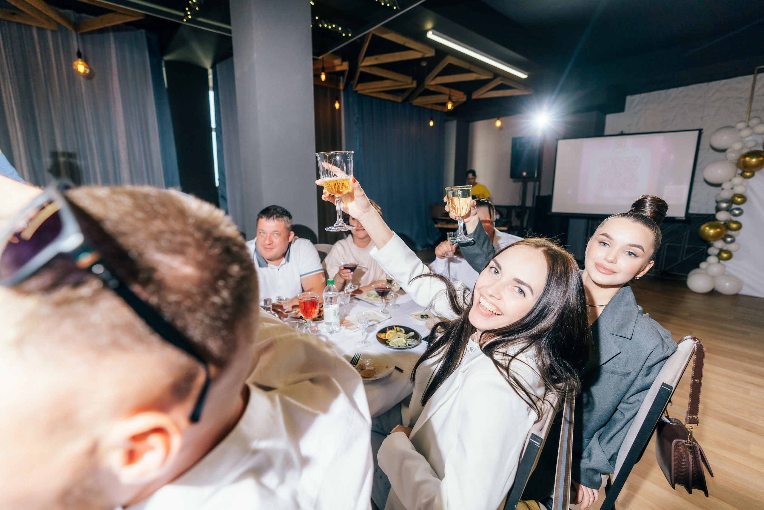 Красный кабриолет. Фотограф Ангарск Иркутск Ксения Король