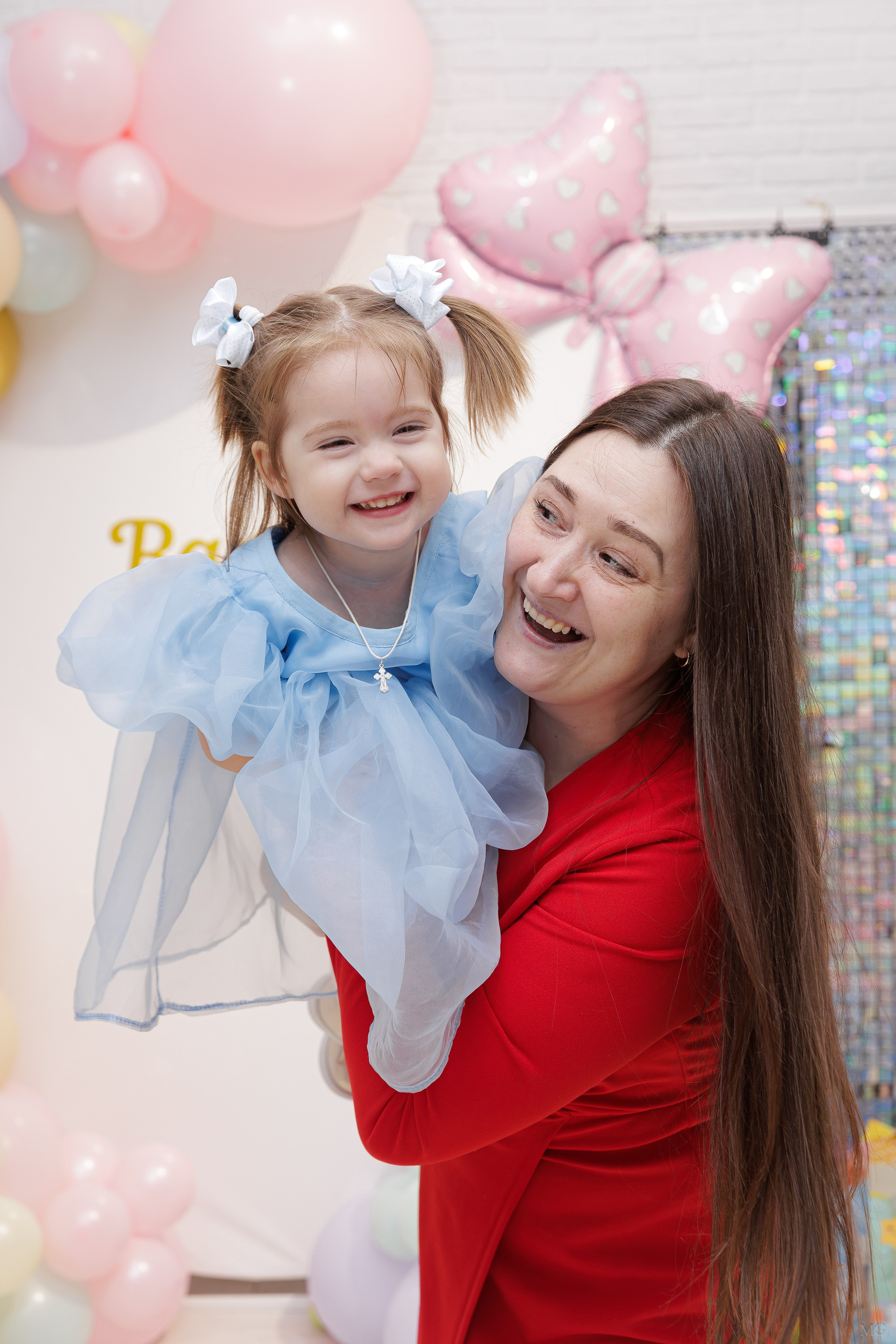 Варюше 2 Годика. Маша Гонтарь Семейный домашний репортажный фотограф в Санкт-Петербурге