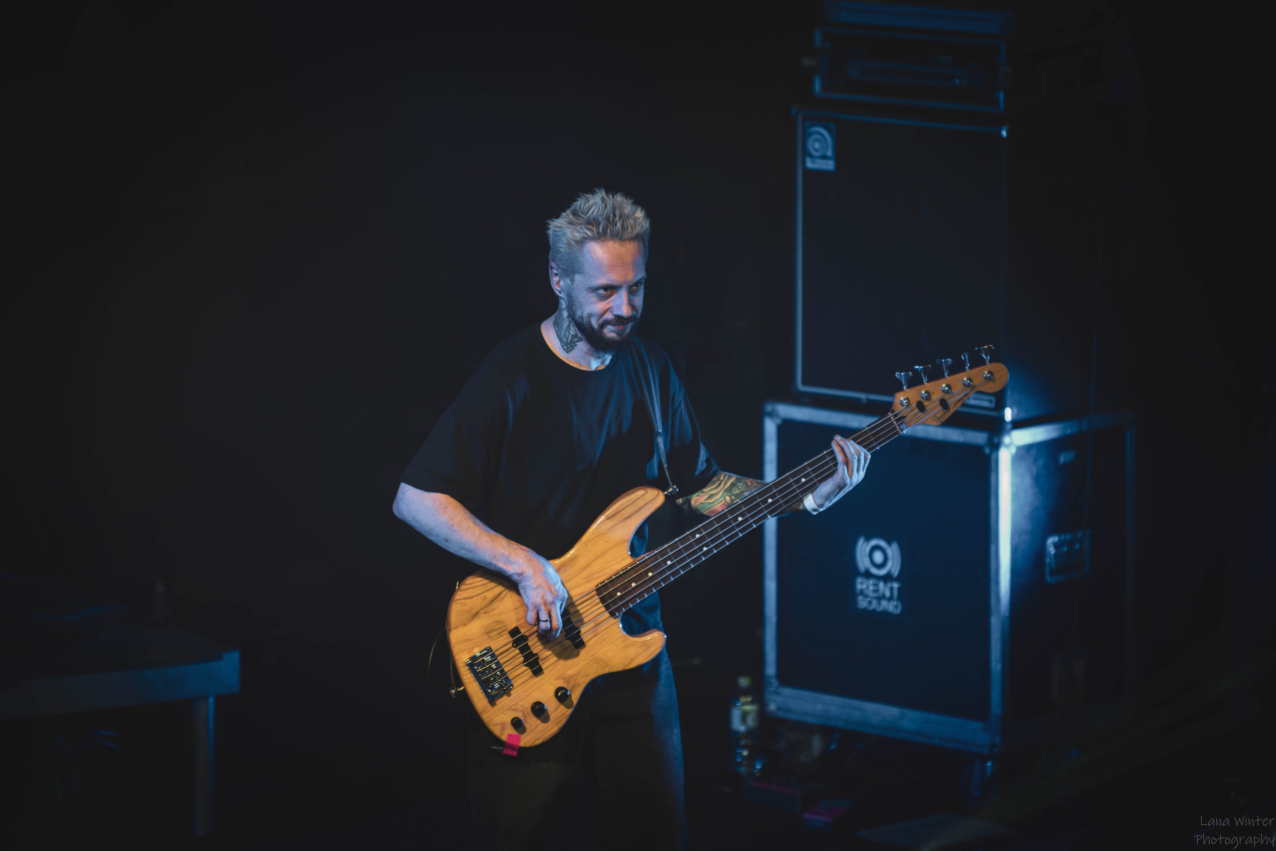 7000$ (29 июня 2025 года, Москва, клуб Урбан). Фотограф Светлана Блинова, Москва и Московская область