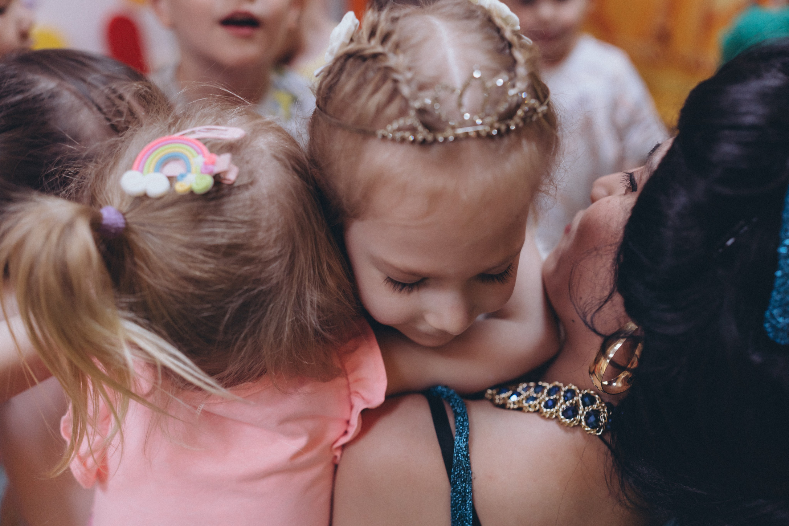 День рождения Алисы (садик). Крис Богомазова