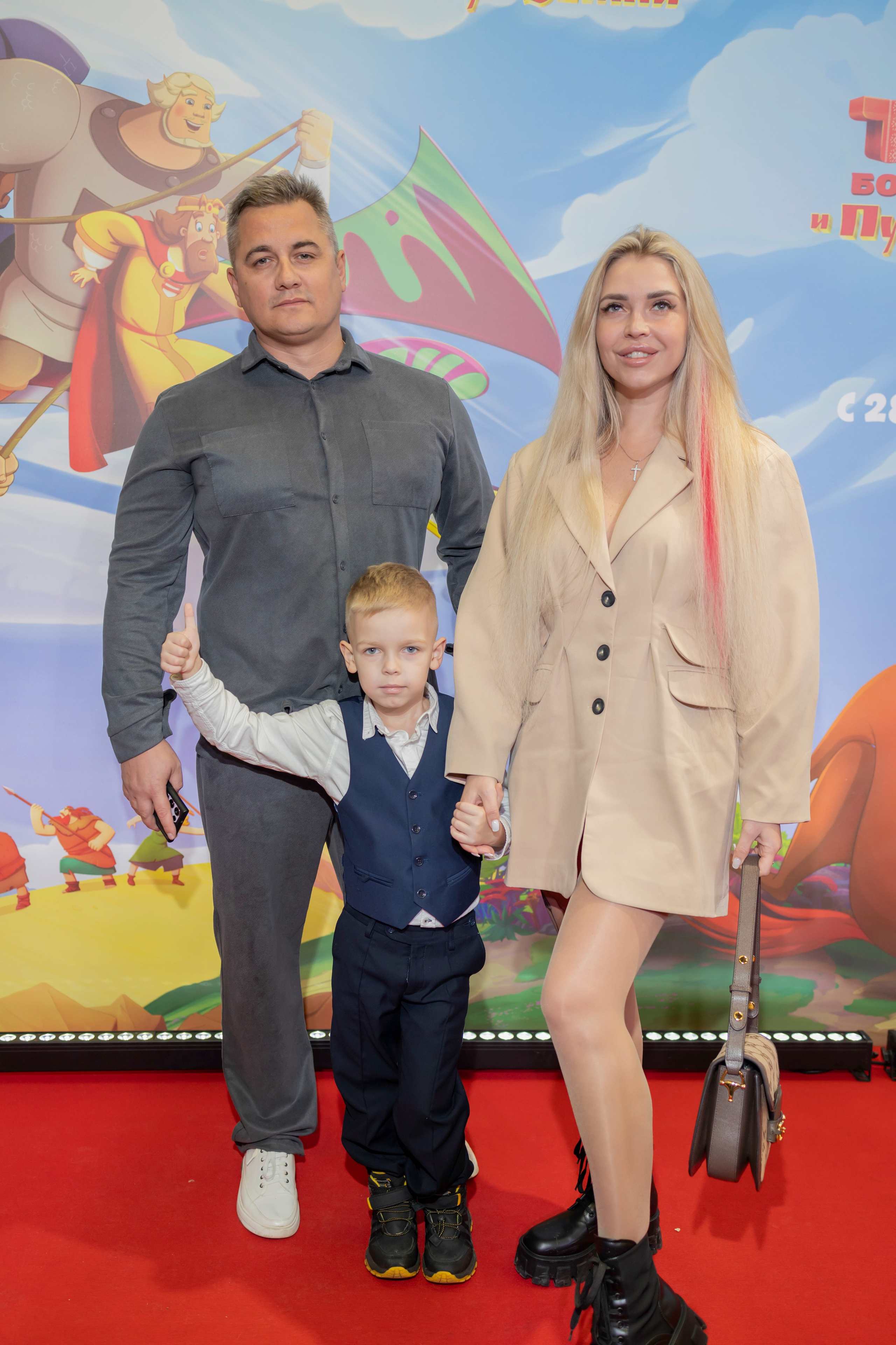 Премьера 3 богатыря. Репортажный, семейный и студийный фотограф в Москве Демин Алексей